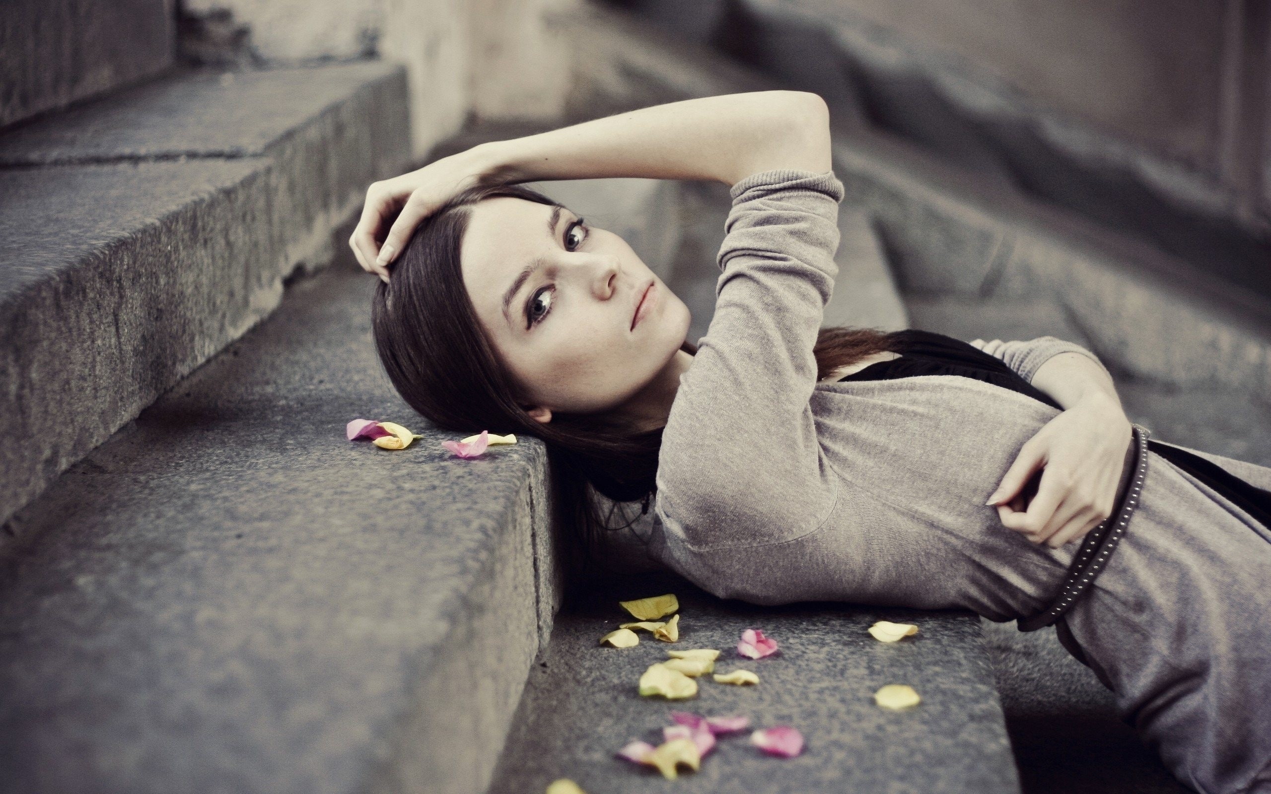 model, women, dress, stairs, looking at viewer, hands on head, brunette, 2K, lying on back, HD Wallpaper