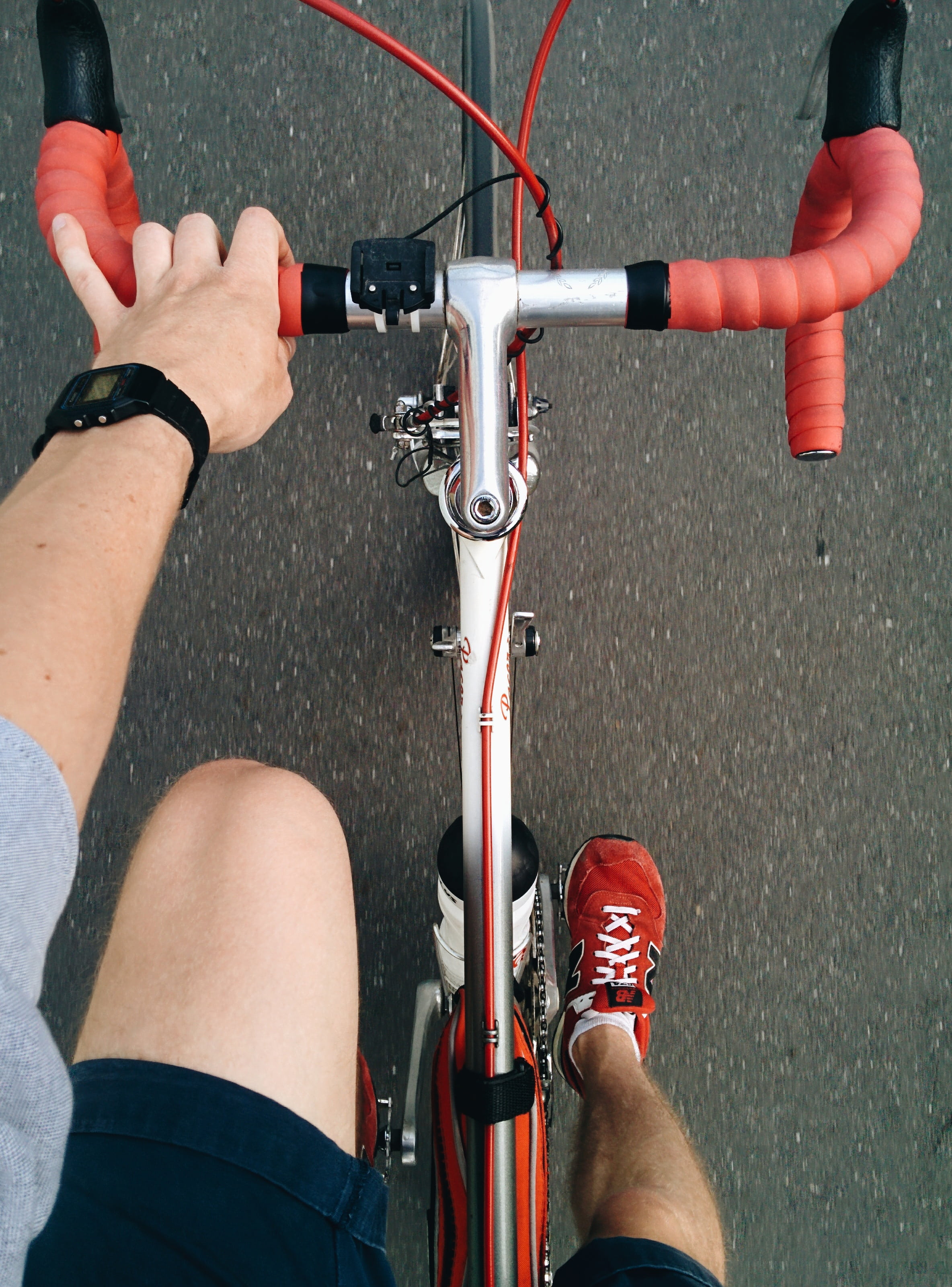 biking, fitness, active, healthy, new, red, low section, wearing, cycle, hand, handlebar, riding, bicycle, 2K, balance, land vehicle, handle bars, street, Phone HD Wallpaper