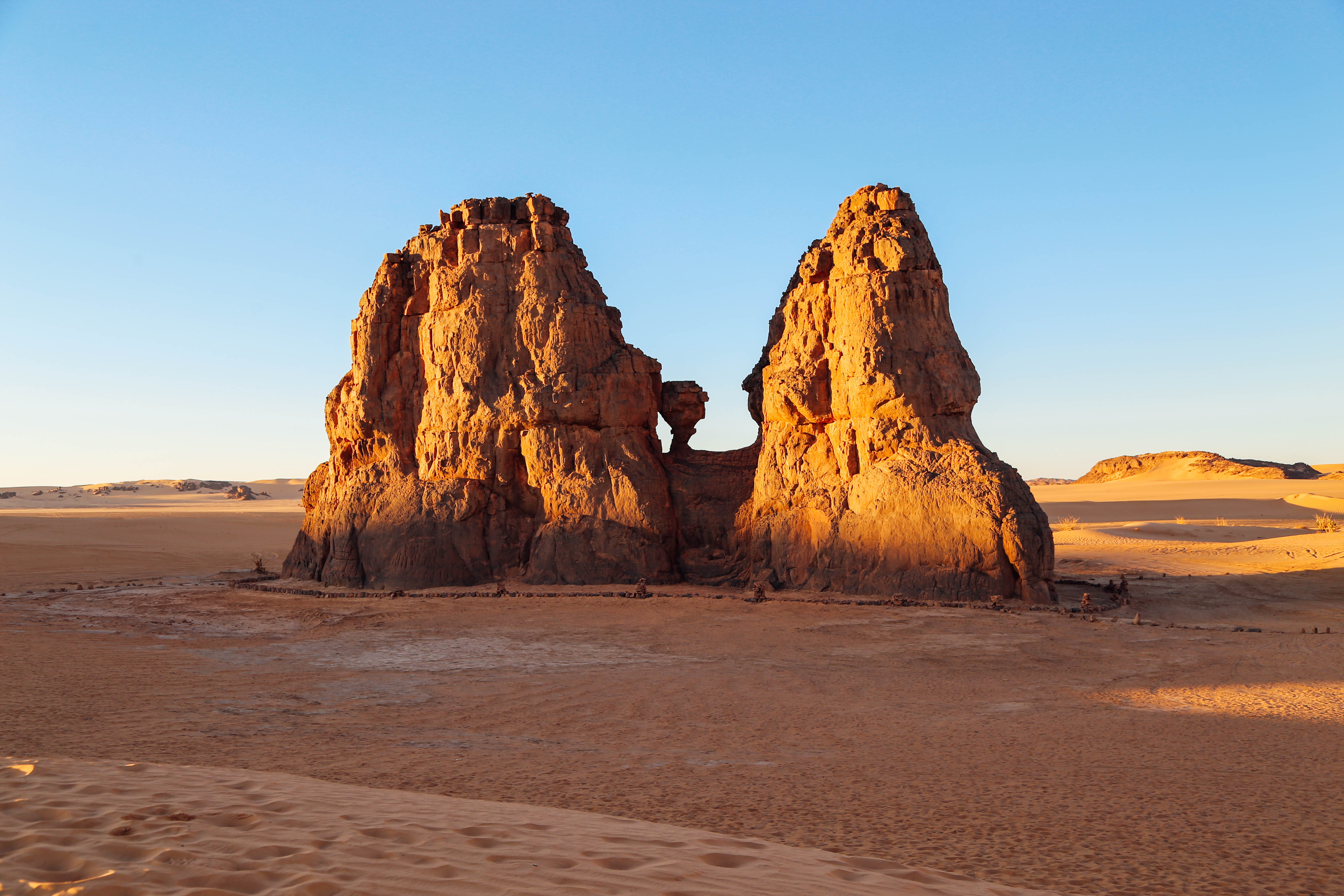 weather, eroded, ground, tranquil scene, djanet, mountain, idyllic, scenics - nature, outdoors, climate, sand, clear sky, rock formation, rock - object, HD Wallpaper