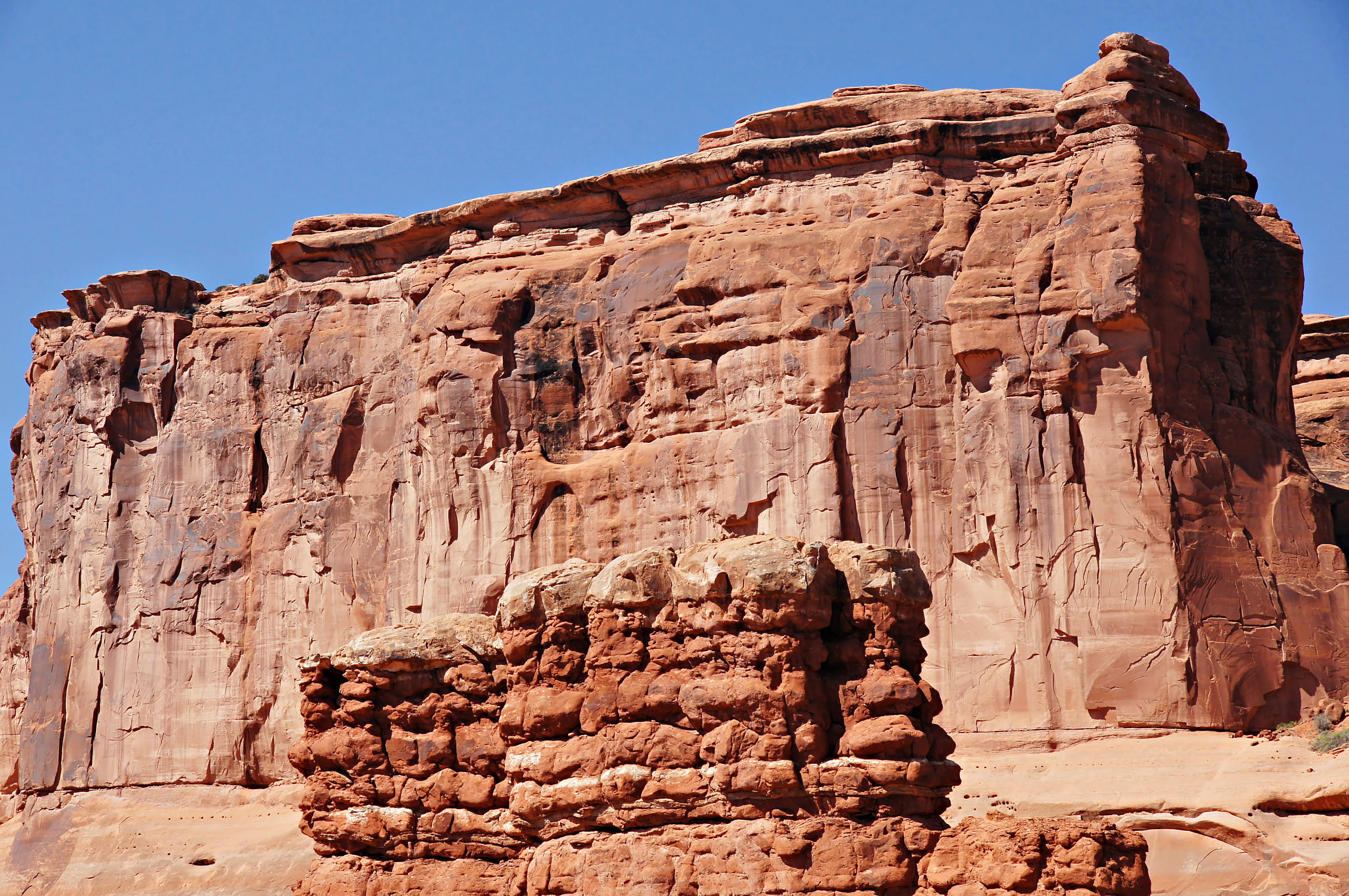 travel, sandstone, desert, geology, rock formation, monument, day, beauty in nature, outdoors, originally, formations, extreme terrain, april, designated, HD Wallpaper
