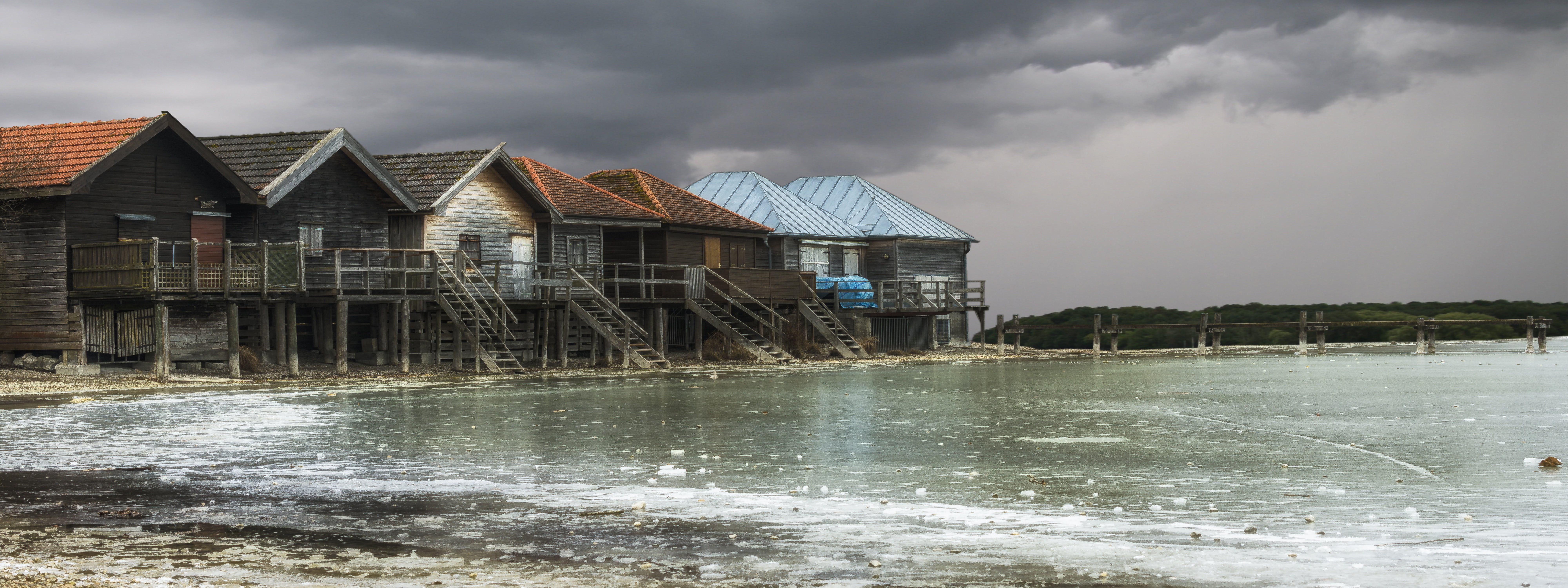 holiday, 8K, storm, home, built structure, hut, atmosphere, environment, light, sea, landscape, day, mirroring, waters, wood balcony, famous, stalk, houses, HD Wallpaper
