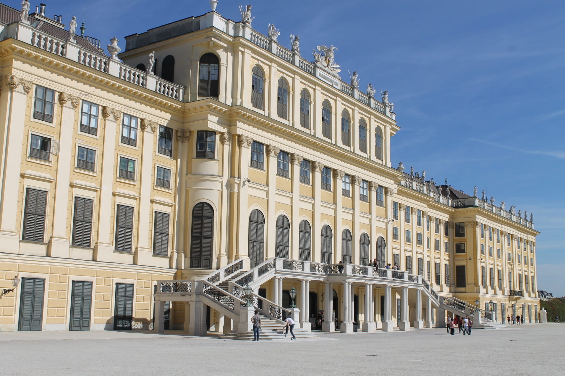 built structure, austria, luxury, the past, window, park, city, sky, castle park, outdoors, architectural column, sculpture, day, architecture, historically, HD Wallpaper