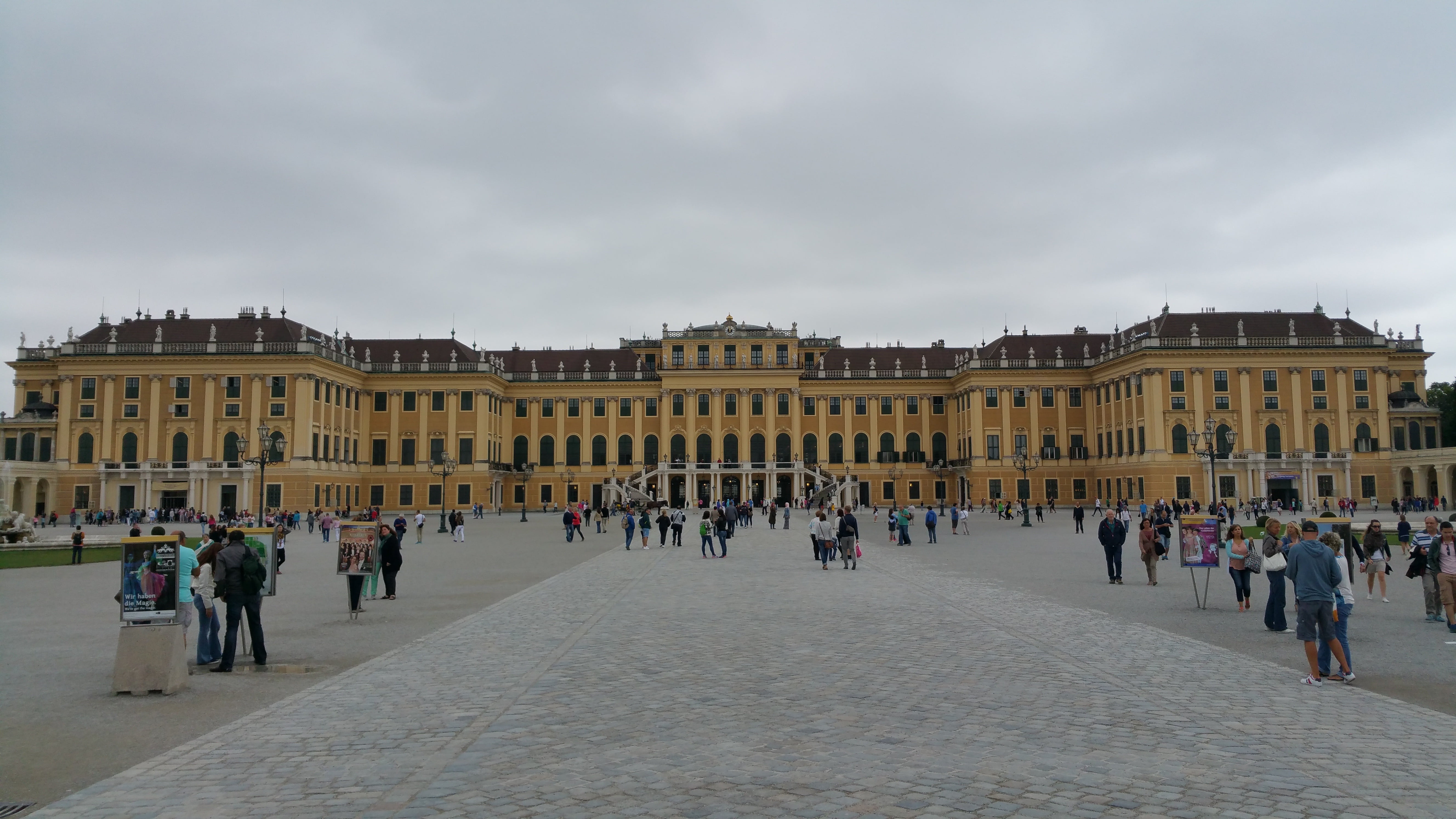 crowd, palace, schönbrunn palace, nature, cobblestone, built structure, city, history, 5K, architecture, the past, real people, building exterior, town, HD Wallpaper