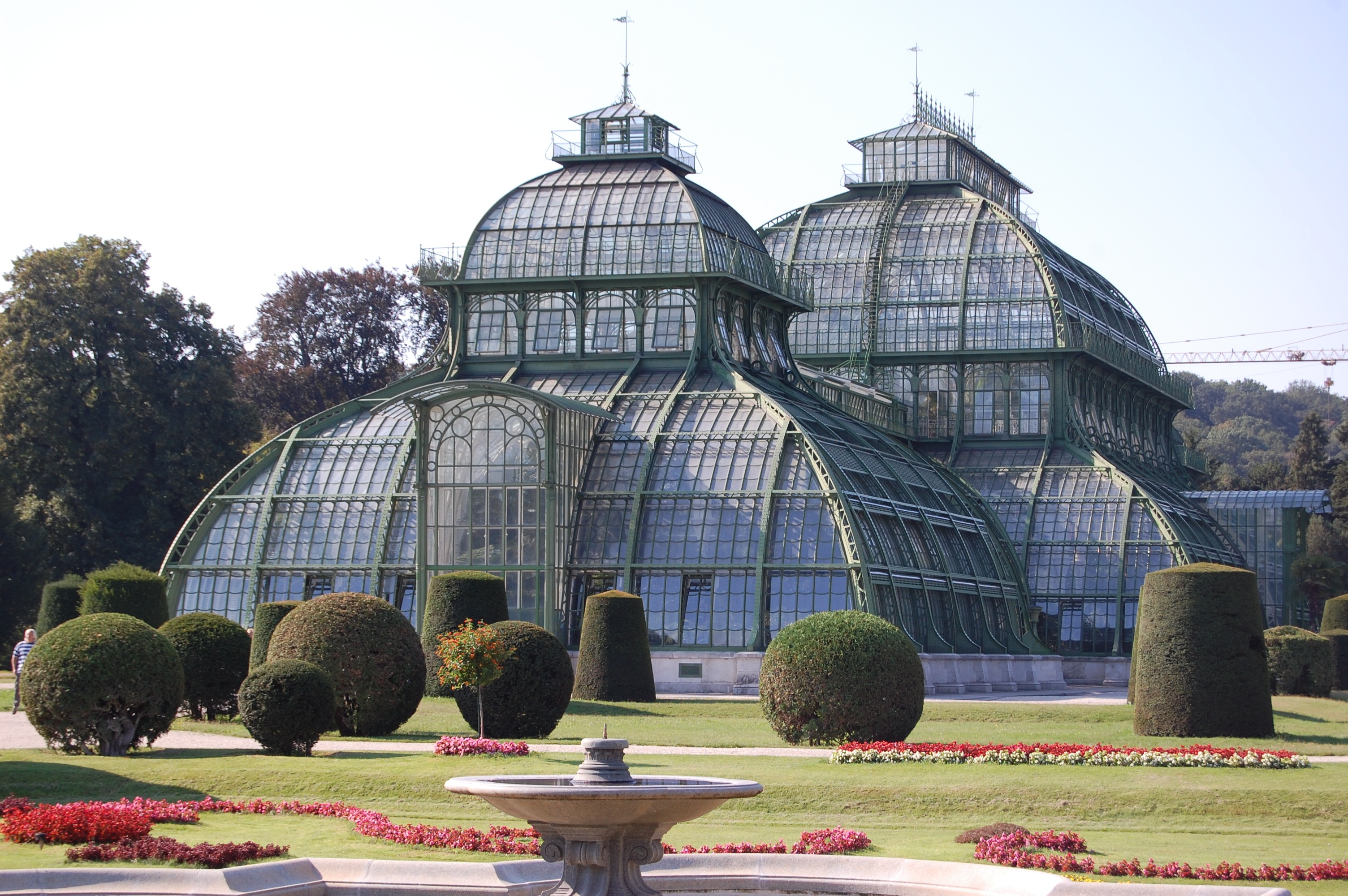 topiary, plant, vienna, 2K, tourism, building exterior, park, built structure, architecture, sky, city, austria, travel destinations, no people, formal garden, HD Wallpaper