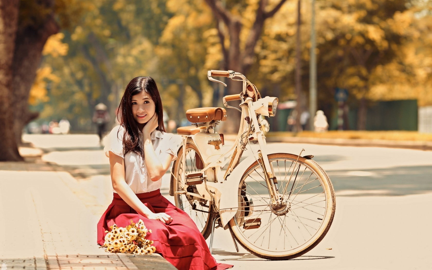 urban, women with bicycles, one person, real people, land vehicle, transportation, focus on foreground, hair, casual clothing, adult, day, hairstyle, women, HD Wallpaper