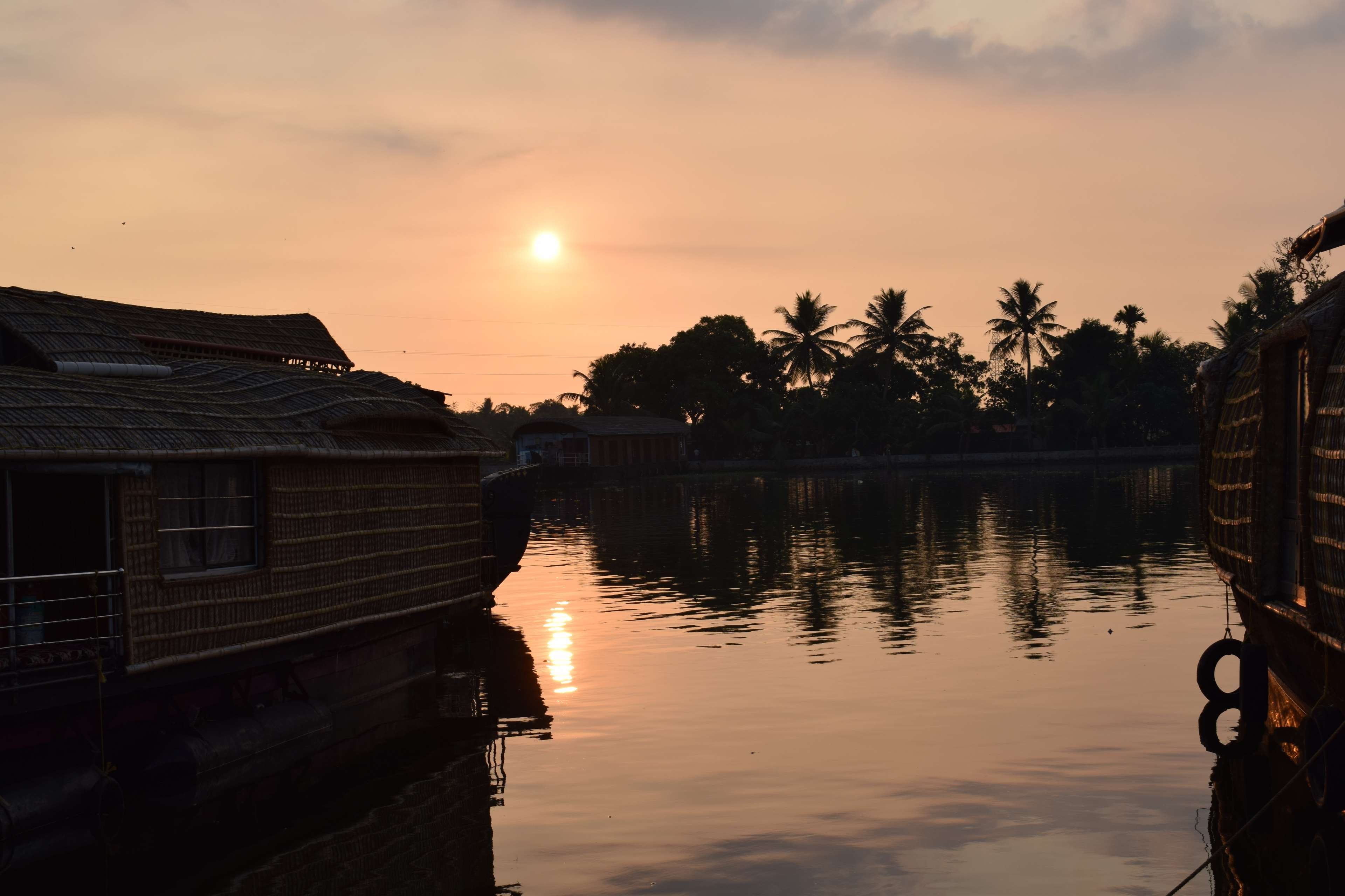 lake, waterfront, beauty in nature, reflection, kerala, tranquility, houseboat, sky, outdoors, 4K, architecture, no people, tree, sunset, scenics - nature, HD Wallpaper