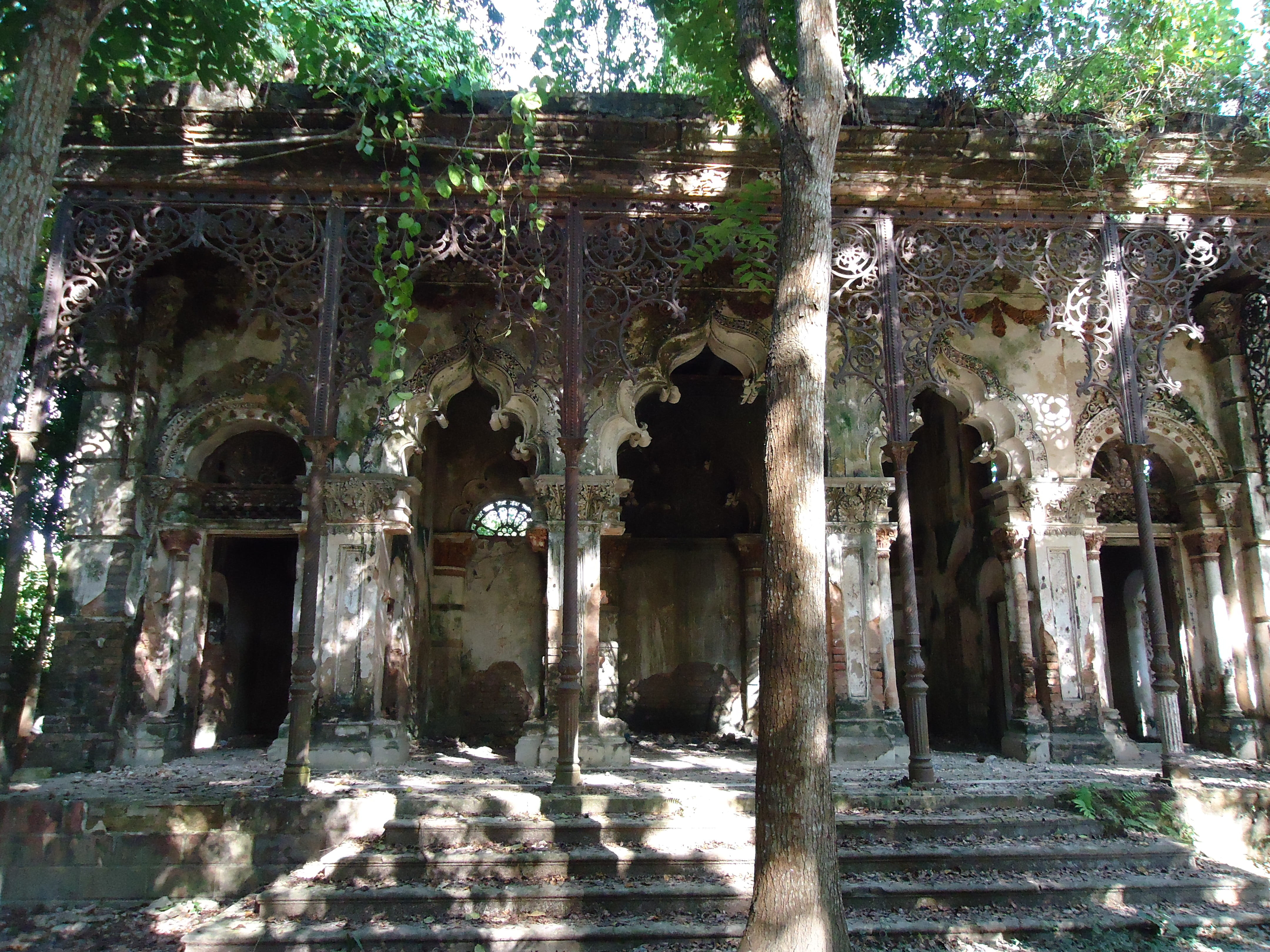 bangladesh, architecture, nature, water, rajendra babu, sunlight, plant, history, ancient, weathered, abandoned, day, the past, building exterior, 22 roshi, HD Wallpaper
