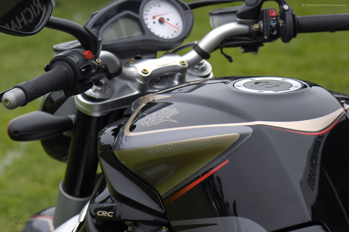 travel, day, MV agusta, mode of transportation, sport, technology, stationary, focus on foreground, grass, metal, motorcycle, silver colored, land vehicle, HD Wallpaper
