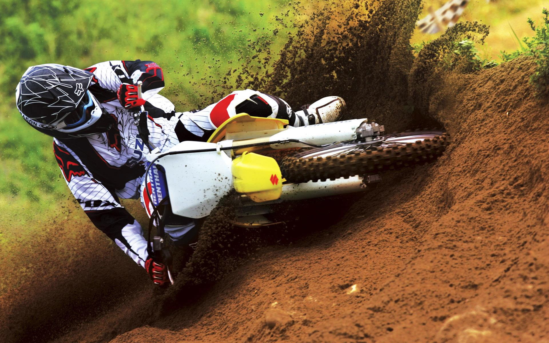 1080P, bikes and motorcycles, bike, suzuki, race, motocross, HD Wallpaper
