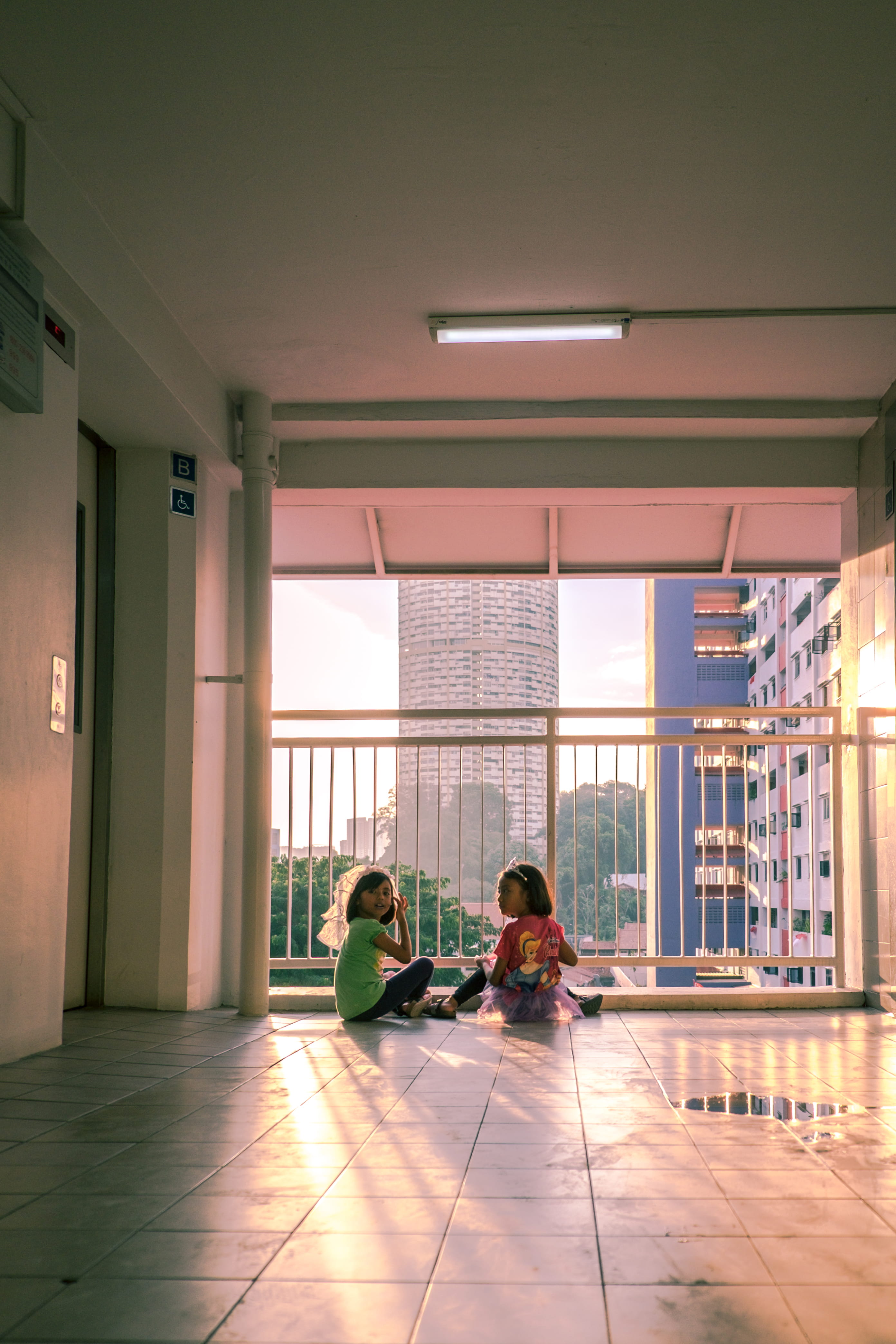 street, men, neighbourhood, games, singapore, hdb, childhood, people, indoors, railing, building, girls, love, sitting, view, home, storey, tiled floor, Phone HD Wallpaper