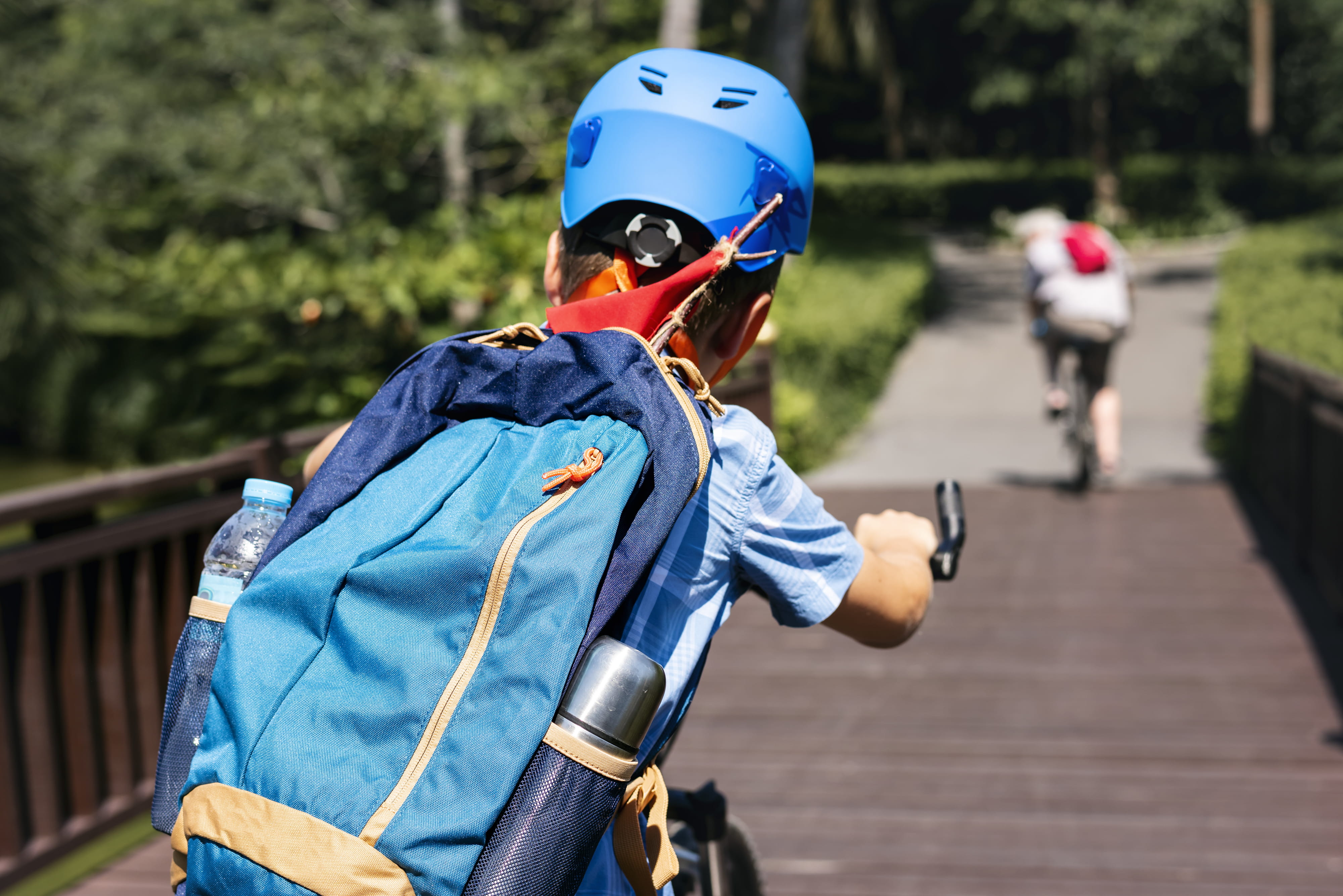 sports helmet, crash helmet, wear, wearing, mode of transportation, safety, road, public domain images, headwear, transportation, biking, people, park, HD Wallpaper