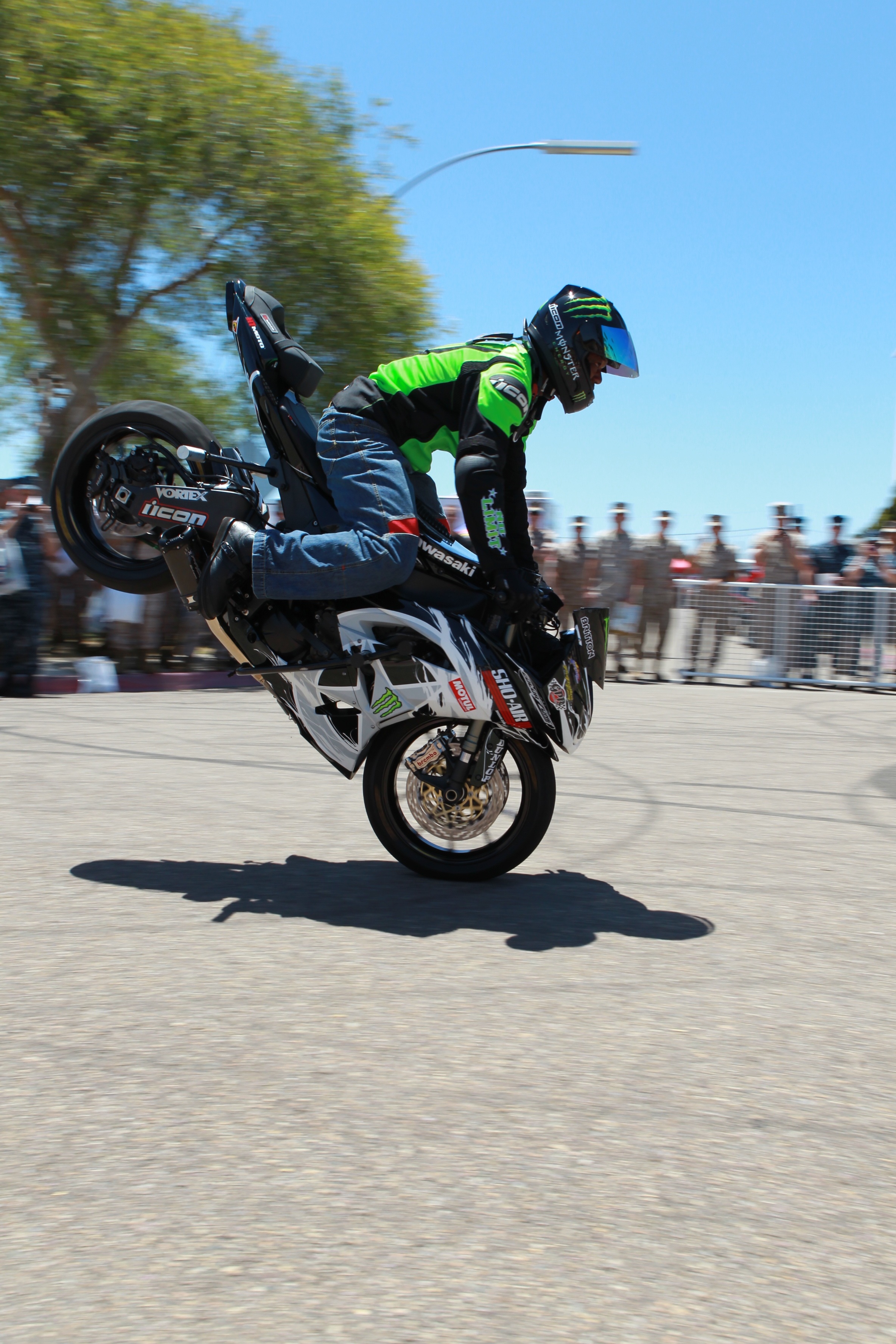 land vehicle, motion, sport, full length, men, jump, stunt, fmx, real people, motocross, male, ride, outdoors, nature, riding, style, 2K, day, rider, skill, Phone HD Wallpaper