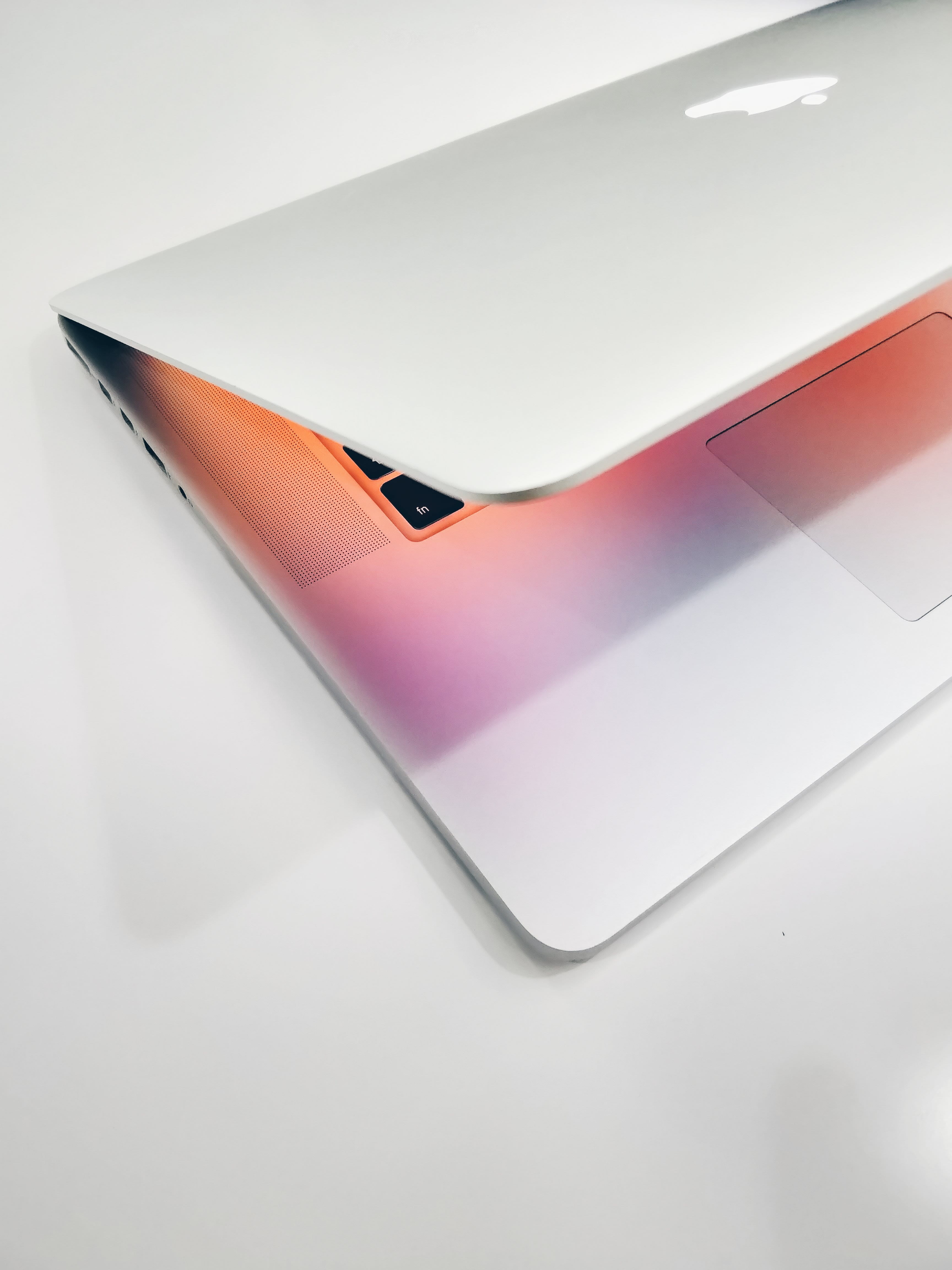 refletcion, publication, corner, computer, artist, paper, smart phone, detail, simple, connection, design, technology, surface, product, white color, wireless technology, Phone HD Wallpaper