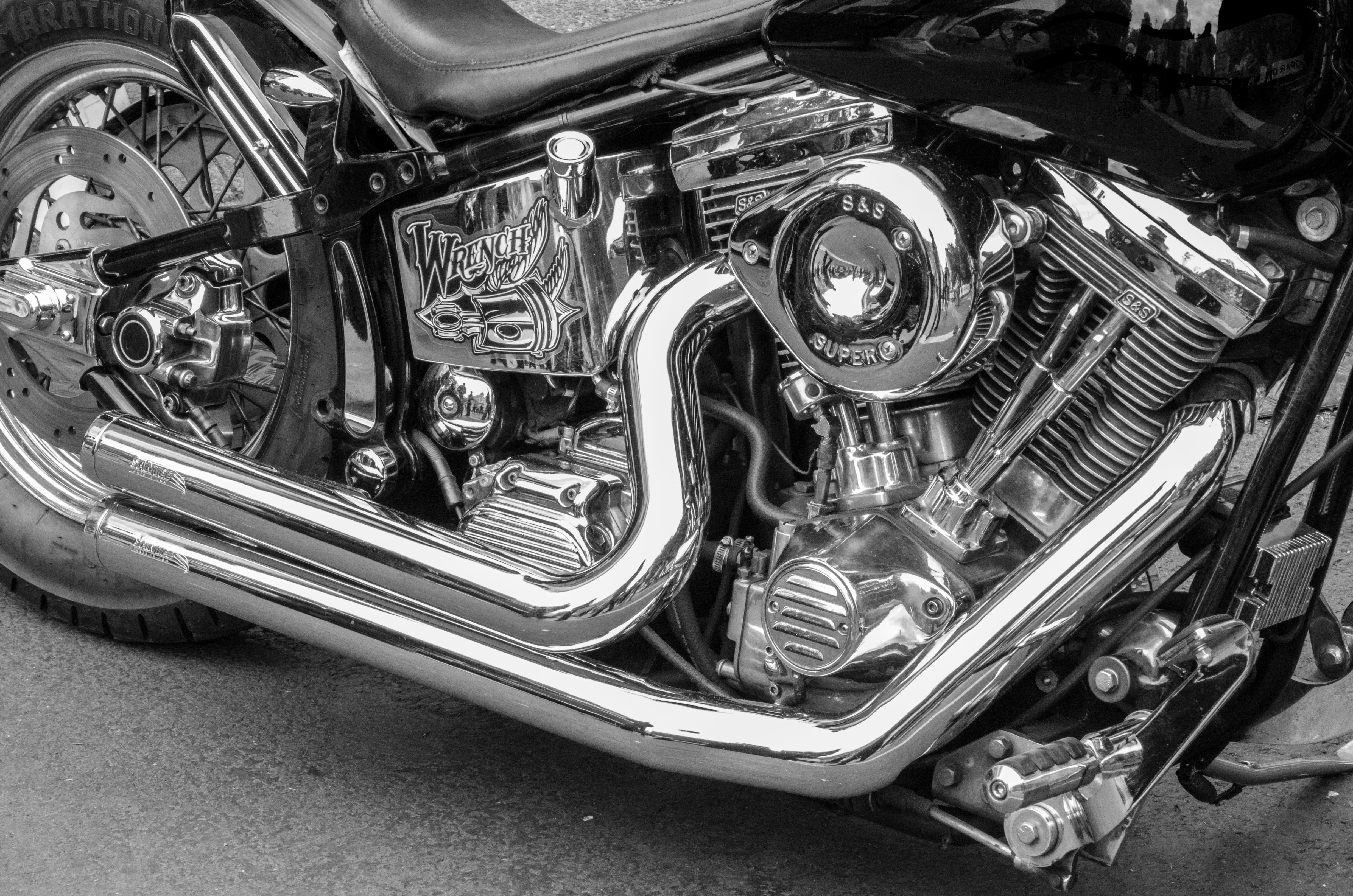 cult, indoors, land vehicle, day, engine, car, mode of transportation, harley, luxury, reflection, usa, shiny, close-up, dom, high angle view, biker, technology, HD Wallpaper