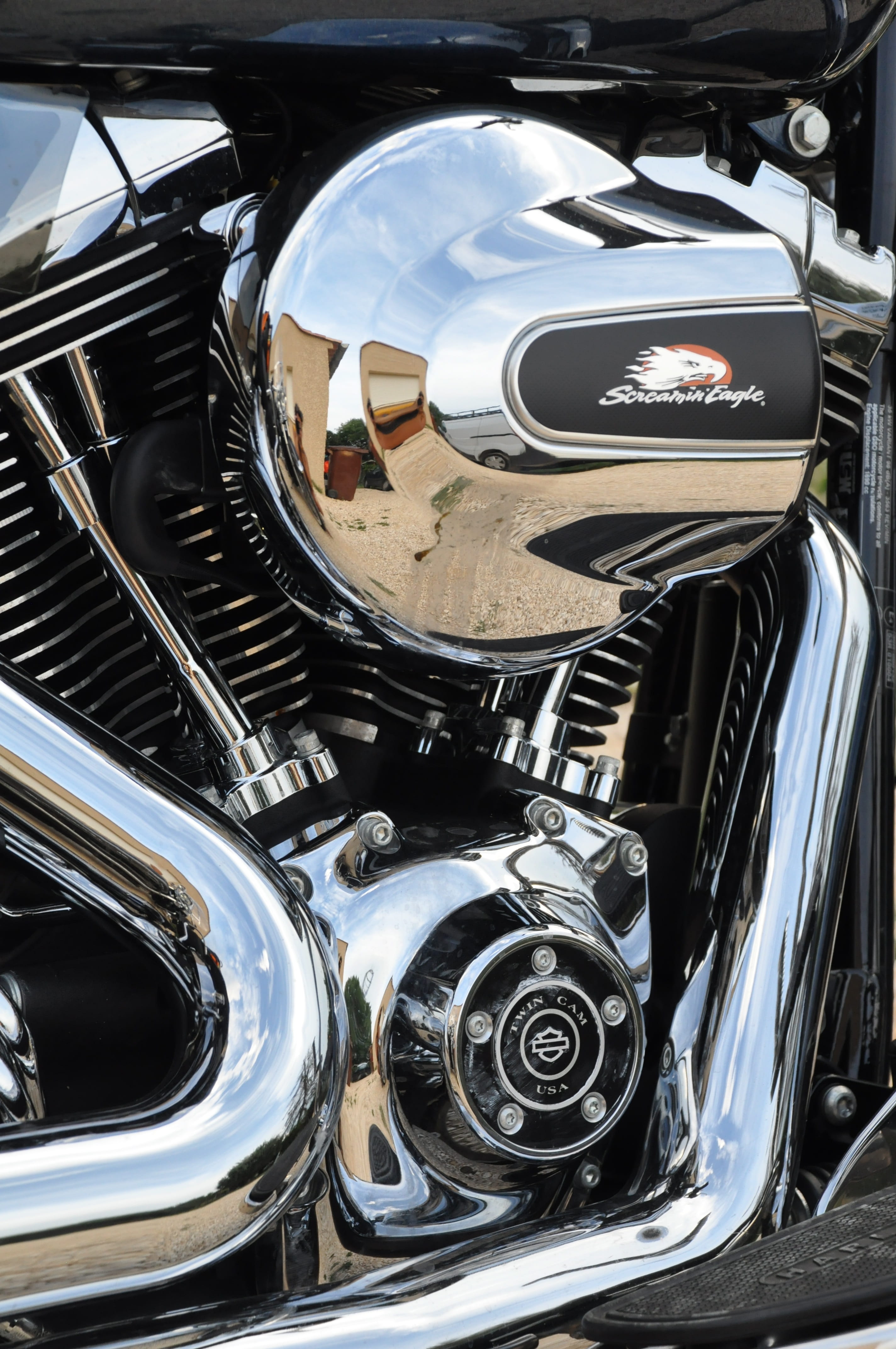 mode of transportation, no people, harley davidson, chopper, luxury, stationary, silver colored, worship, davidson, 4K, route 66, motorcycle, harley, motorcycles, Phone HD Wallpaper