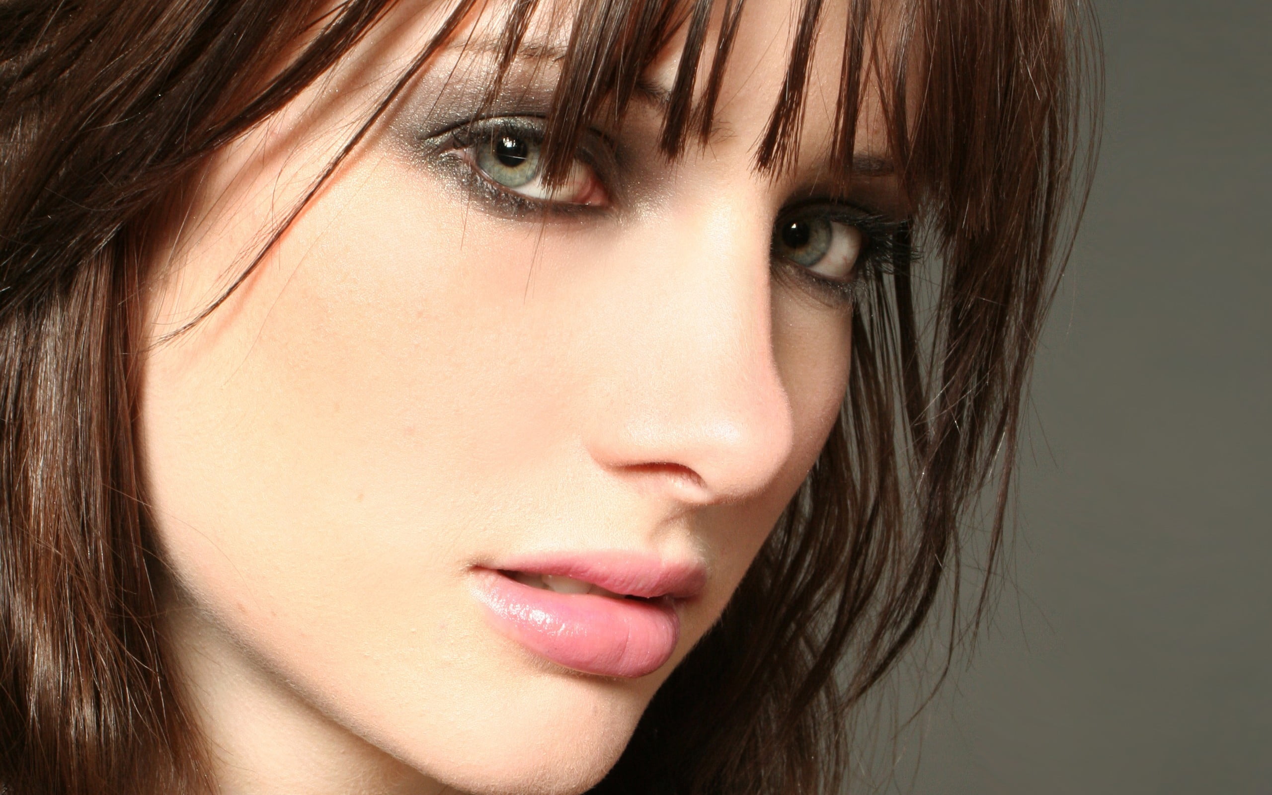 makeup, headshot, face, human body part, indoors, bangs, young adult, studio shot, contemplation, human face, looking at camera, looking at viewer, young women, HD Wallpaper