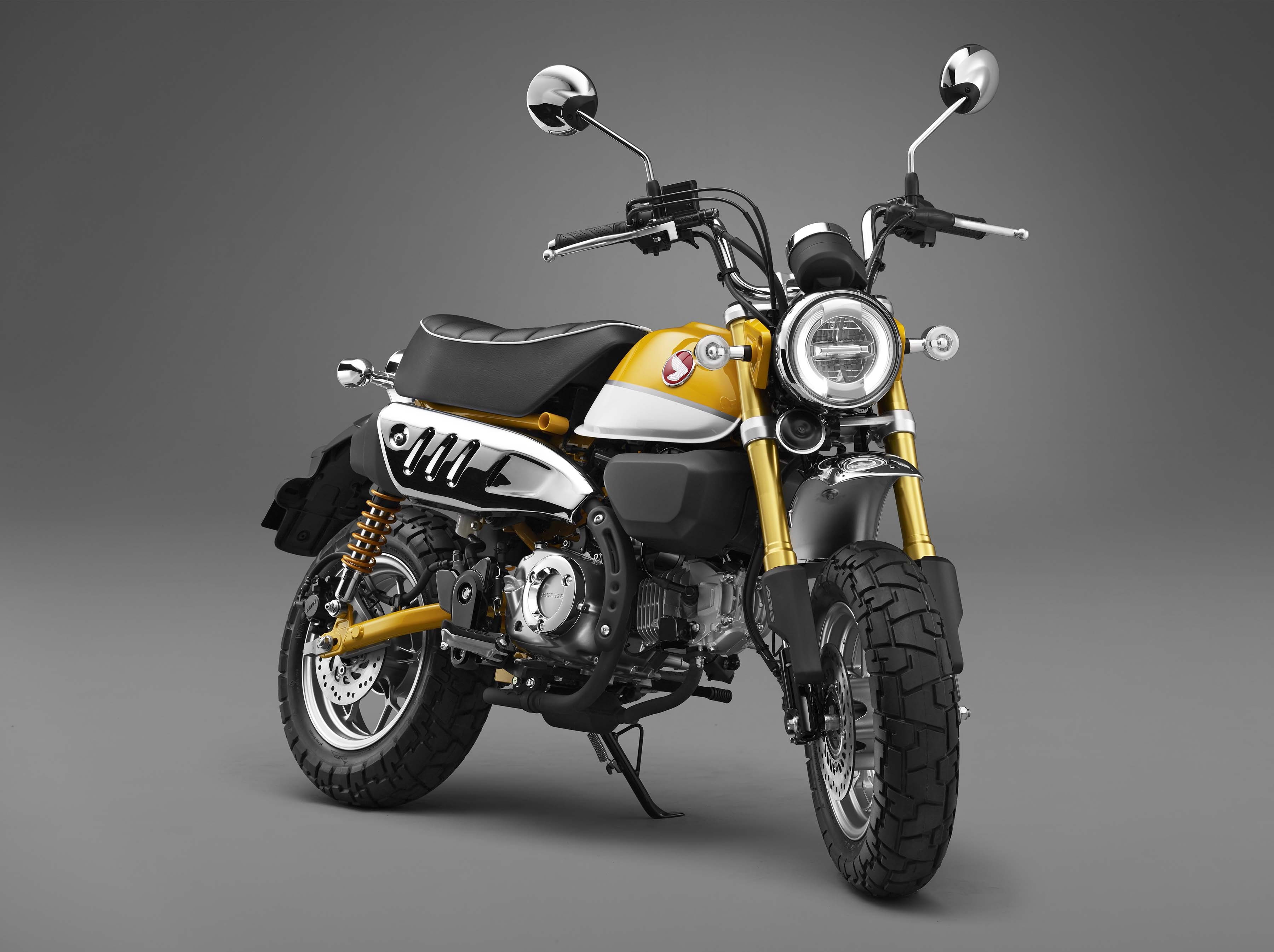 motorcycle, black color, chrome, gray background, stationary, wheel, studio shot, 2017, silver colored, gray, parking, 2K, mode of transportation, no people, HD Wallpaper