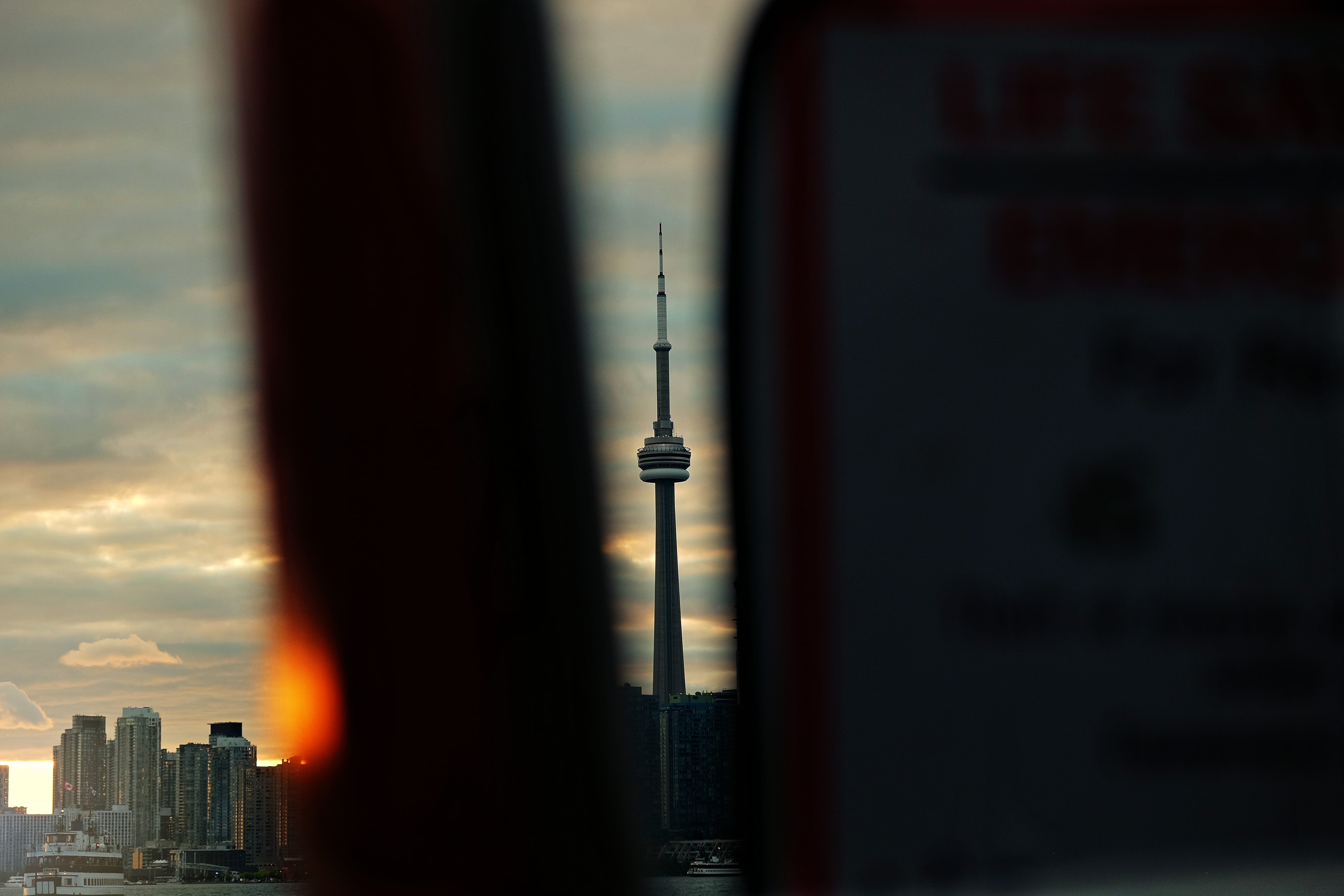 toronto, focus on background, travel destinations, ontario, built structure, sky, 4K, spire, tall - high, office building exterior, cloud - sky, sunset, HD Wallpaper