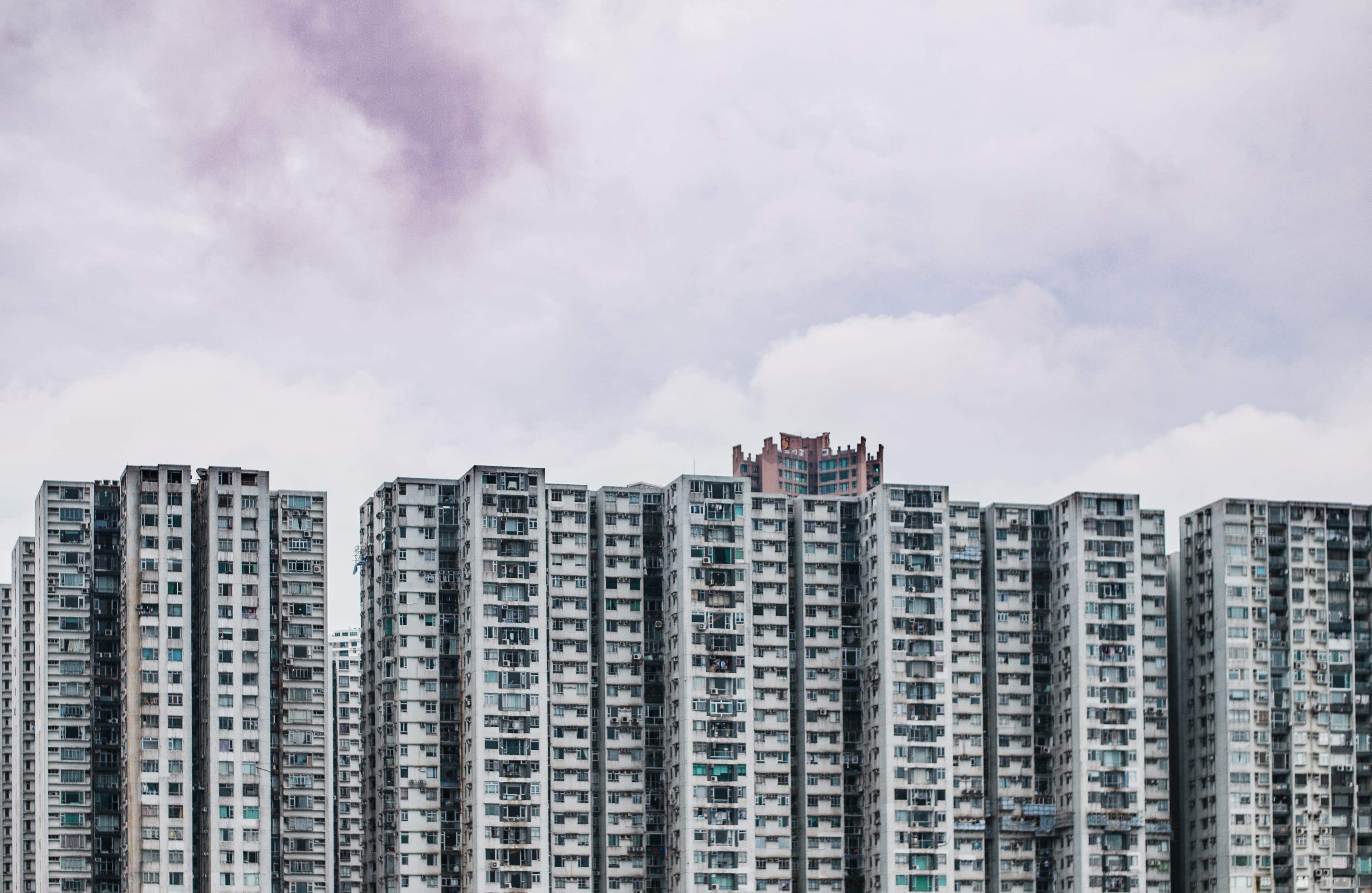 apartment blocks, people, hi, day, photo, building exterior, cloud - sky, residential district, nature, rise, crowded, shielding, building, white, built structure, HD Wallpaper