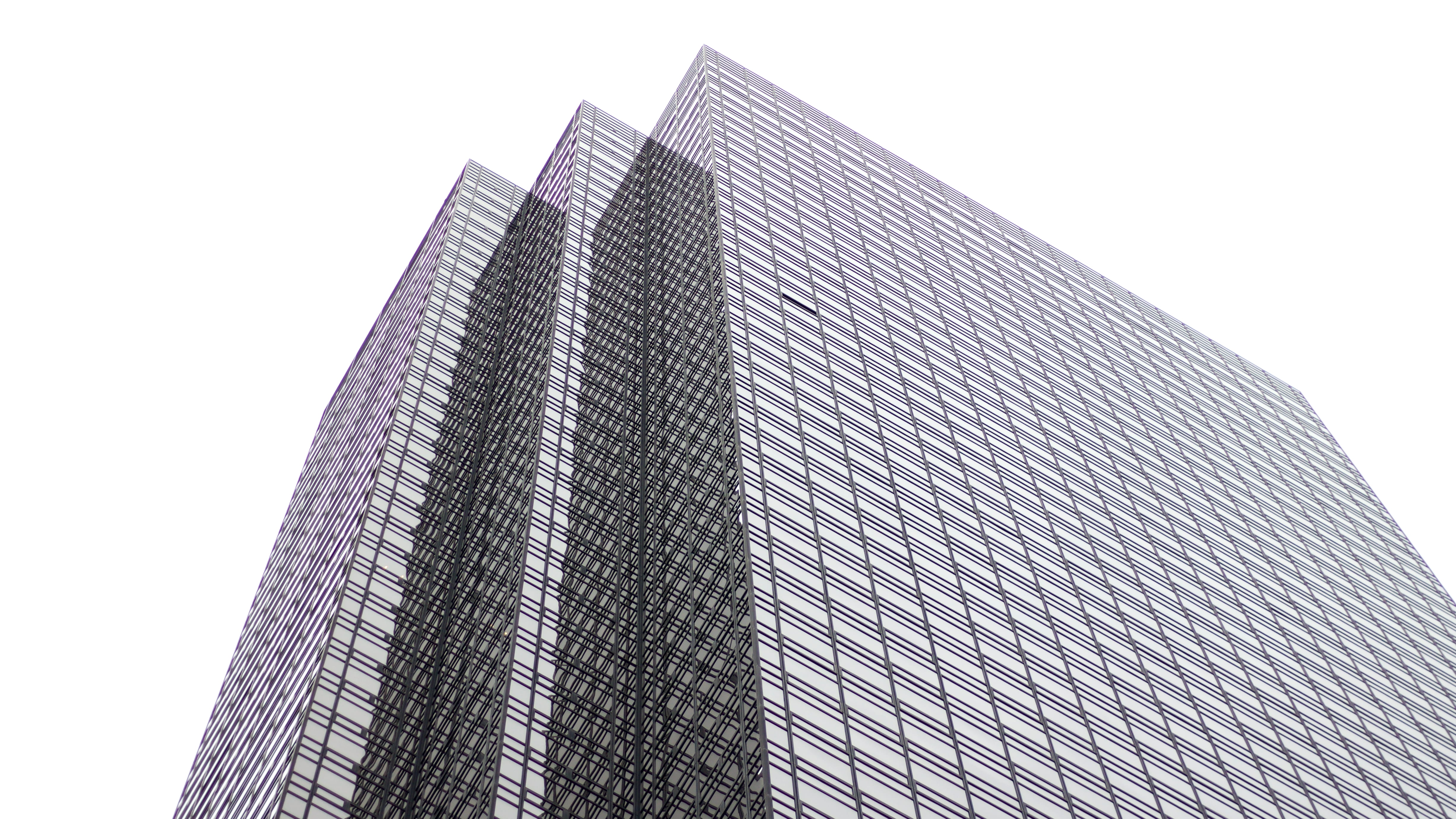 4K, modern, clear sky, white background, glass, building exterior, building, angle, office building exterior, pattern, high, office, photography, city, HD Wallpaper