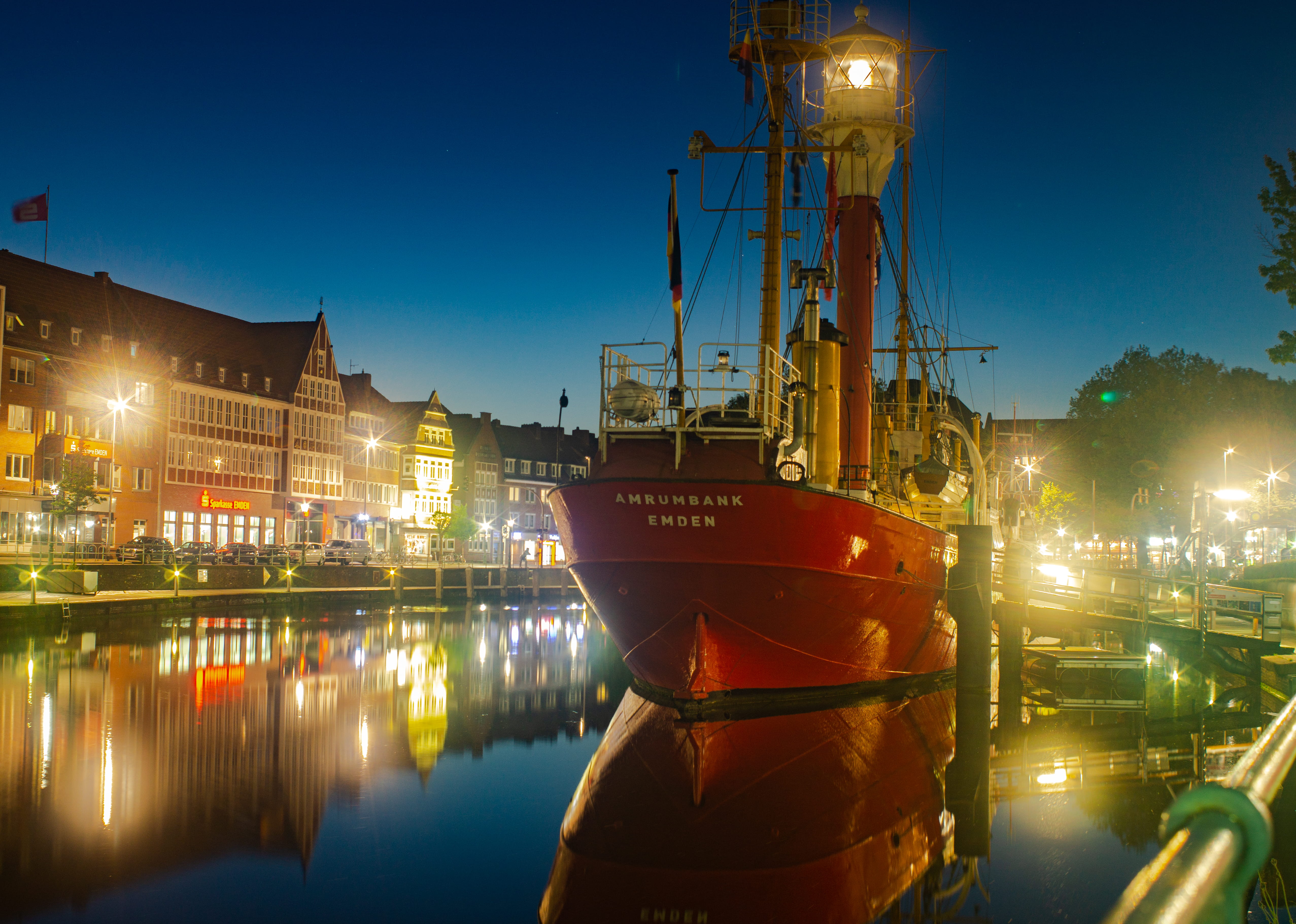 nautical vessel, delft, construction equipment, reflection, communication, sea, river, transportation, mode of transportation, nachtaufnahme, feuerschiff, HD Wallpaper