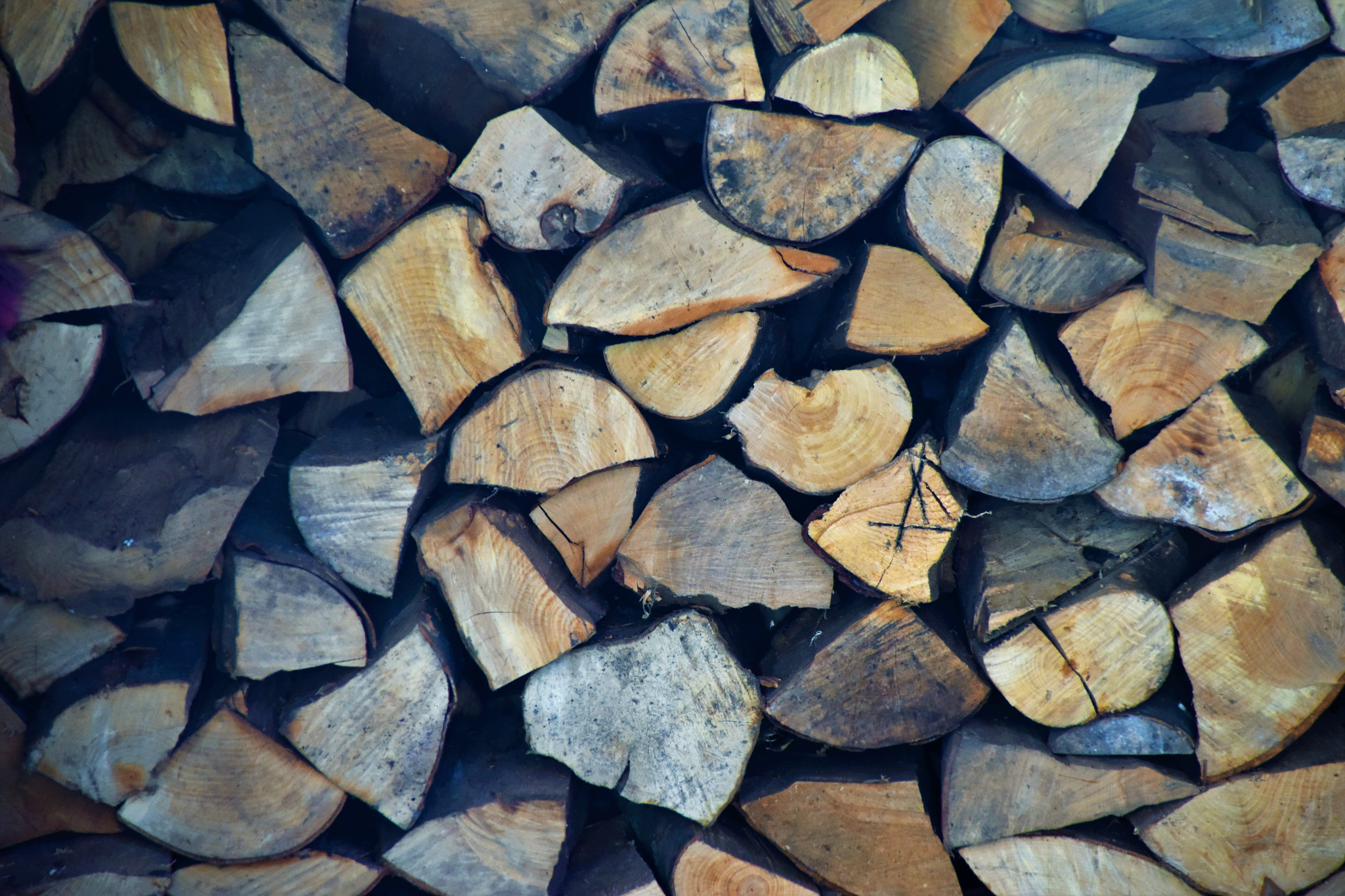 wood - material, texture, wedge, fire wood, fire, fuel and power generation, am hafen 53, brown, structure, vase, large group of objects, face, winter, HD Wallpaper