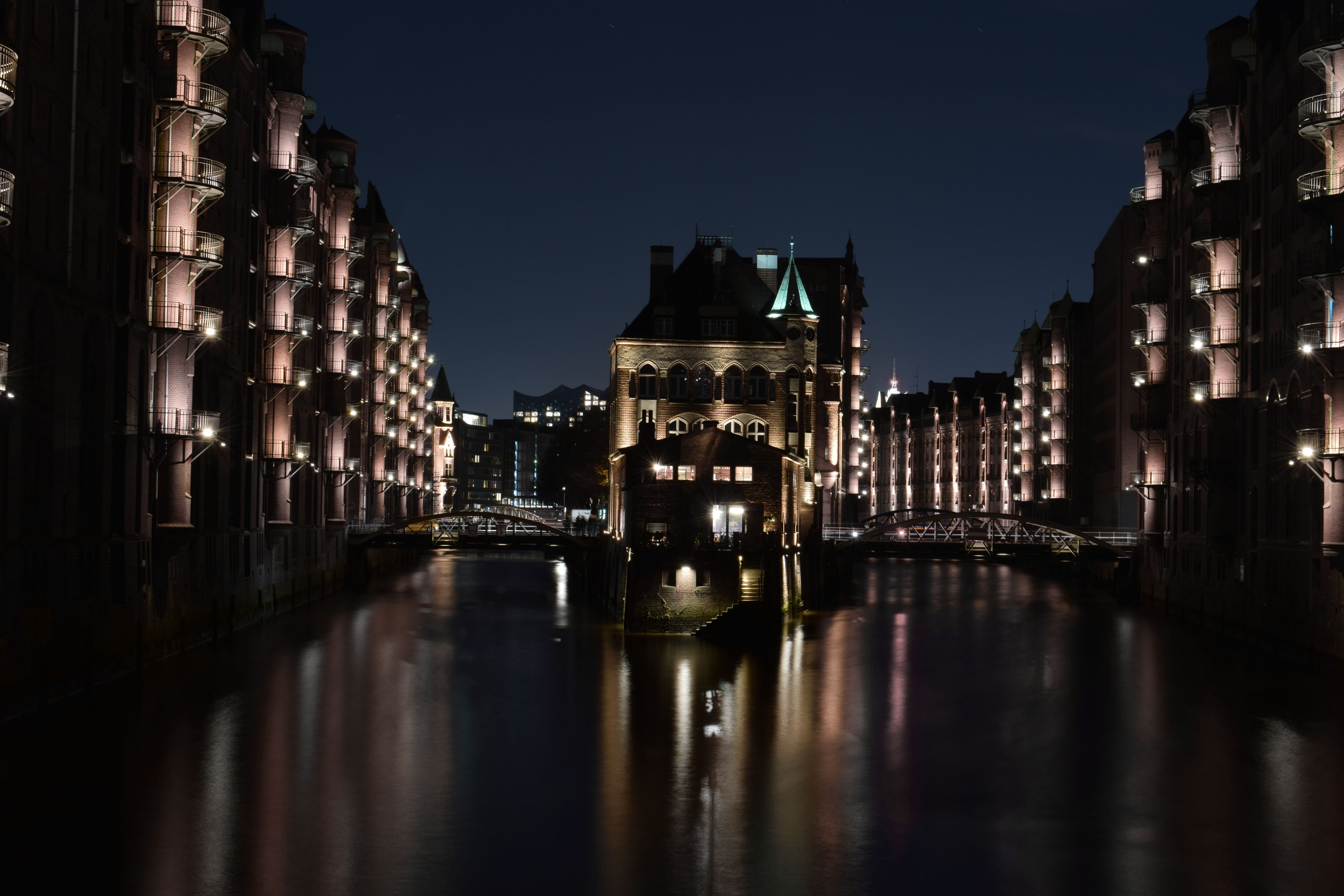 germany, no people, canal, water, speicherstadt, connection, architecture, night, city, dunkel, building exterior, outdoors, hamburg, dark, 5K, building, HD Wallpaper