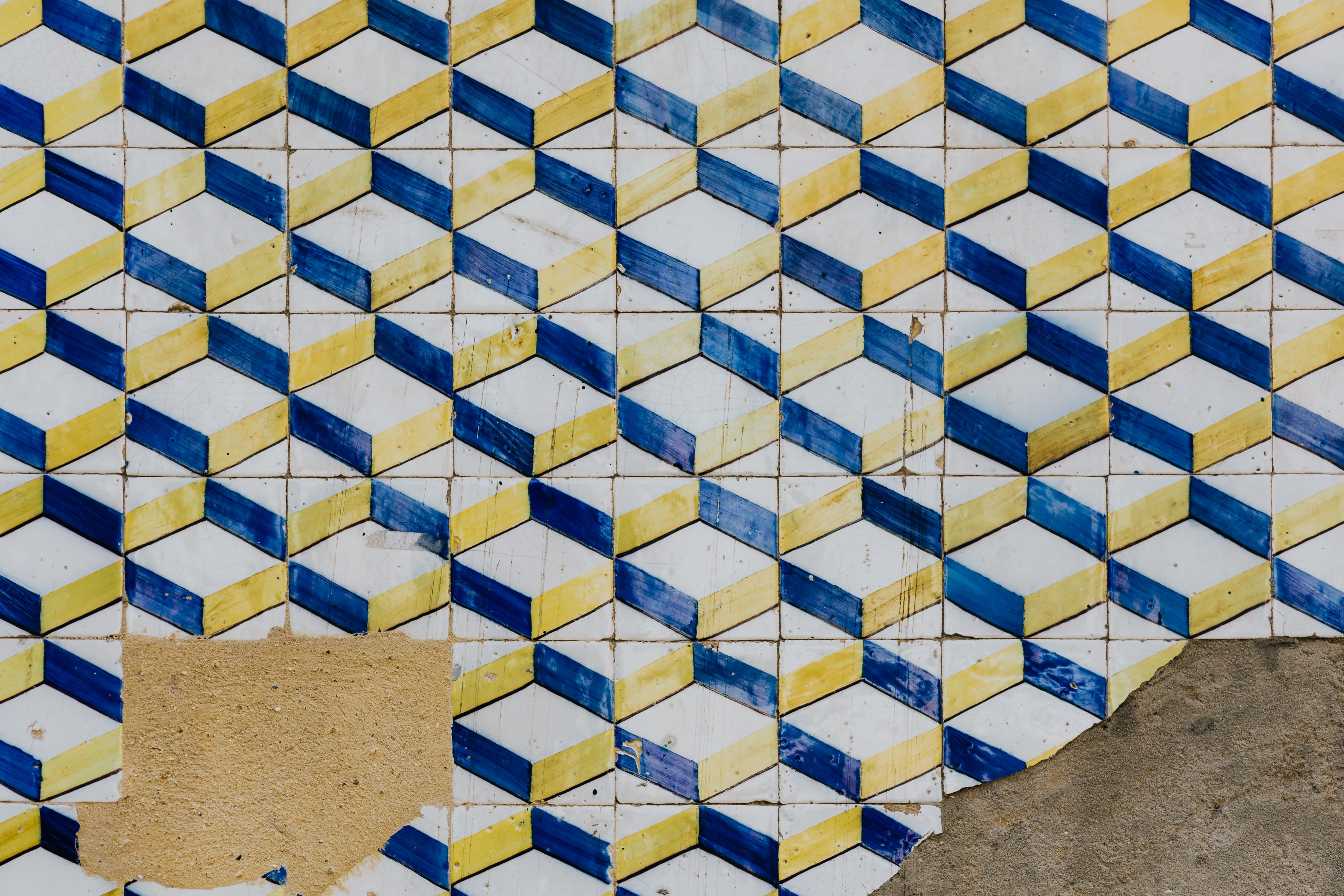 portuguese, square shape, no people, outdoors, day, pattern, glazed, azulejos, design, built structure, ceramic, backgrounds, typical, in a row, background, HD Wallpaper