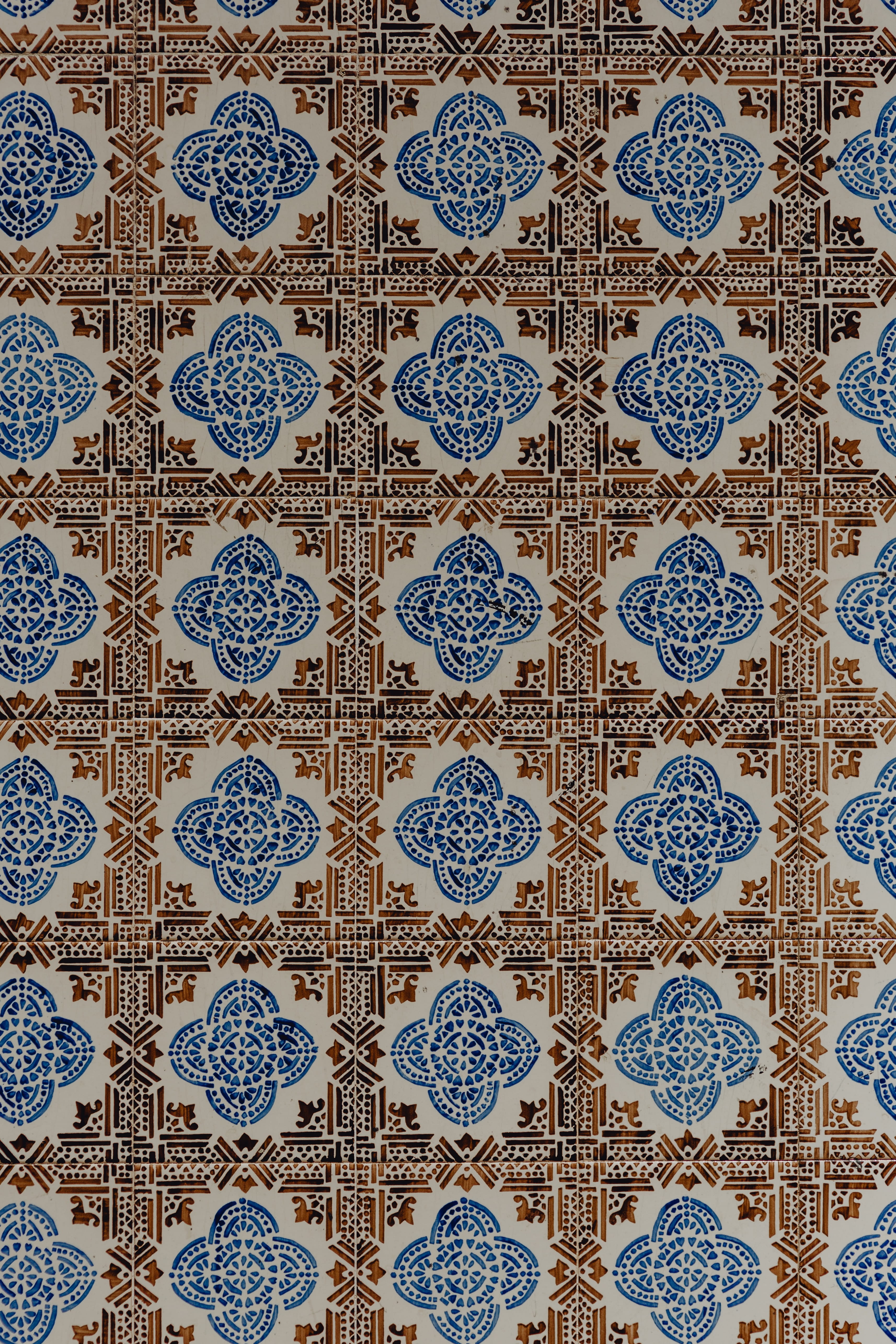 typical, creativity, glazed, tiled floor, repetition, no people, ornate, lisbon, floral pattern, multi colored, shape, backgrounds, tile, background, craft, Phone HD Wallpaper