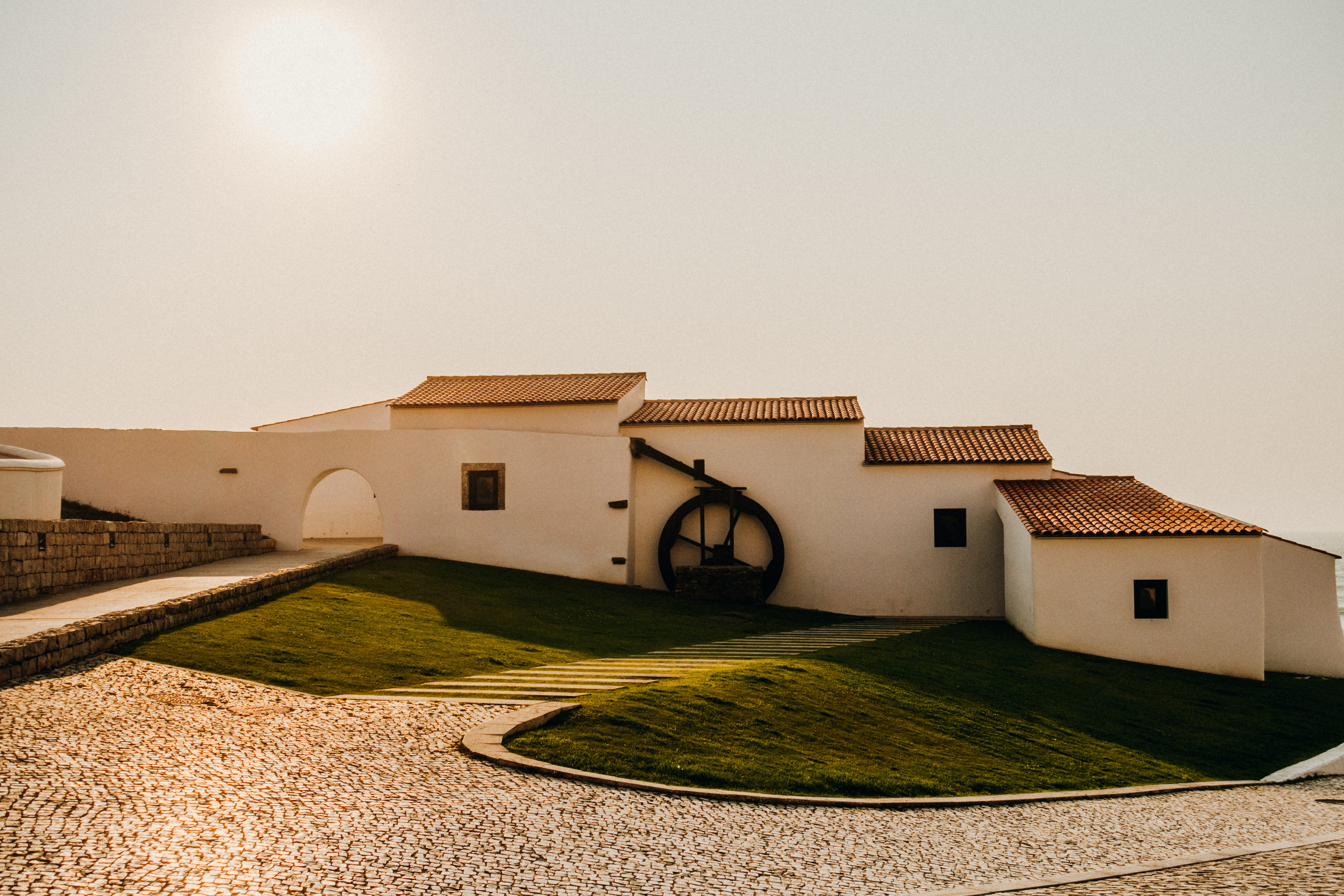 architecture, land, traditional, roof, 5K, house, footpath, built structure, clear sky, window, day, sky, no people, residential district, iberian, portuguese, HD Wallpaper