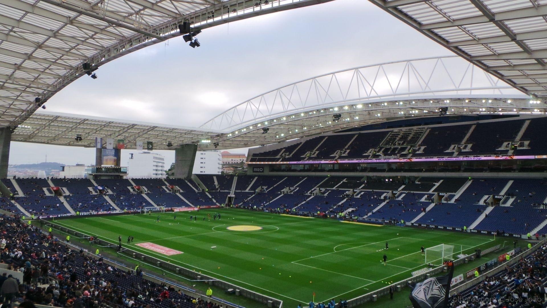 seat, football stadium, built structure, team sport, real people, architecture, leisure activity, high angle view, soccer, outdoors, grass, playing field, HD Wallpaper