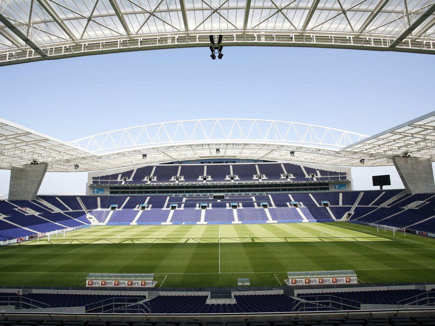 stadium, plant, football stadium, sky, grass, travel destinations, outdoors, city, soccer, arts culture and entertainment, empty, architecture, 720P, team sport, HD Wallpaper