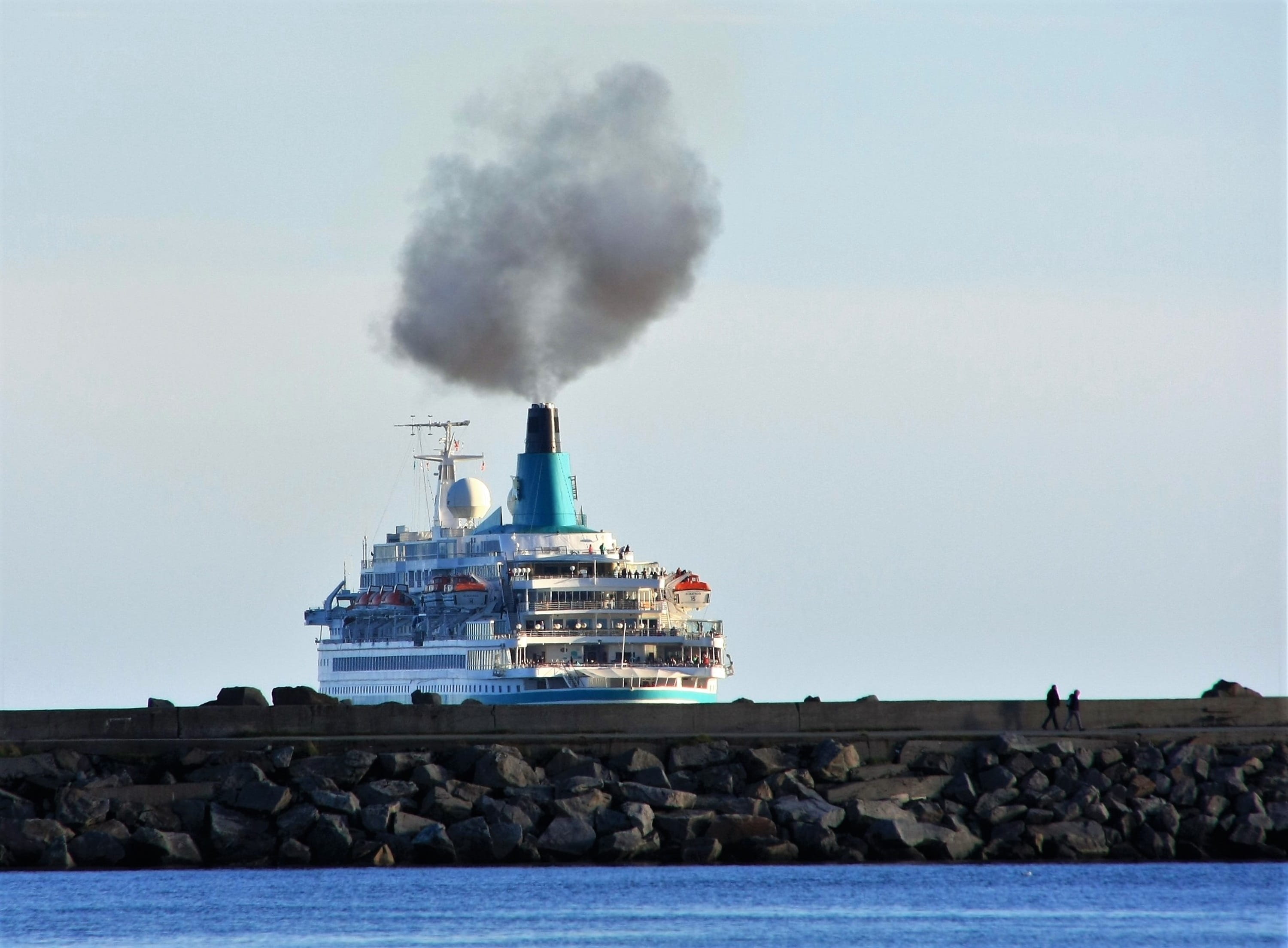 footprint, rock, dirty, smoke - physical structure, environmental issues, nautical vessel, built structure, building exterior, co2, transportation, russ, HD Wallpaper