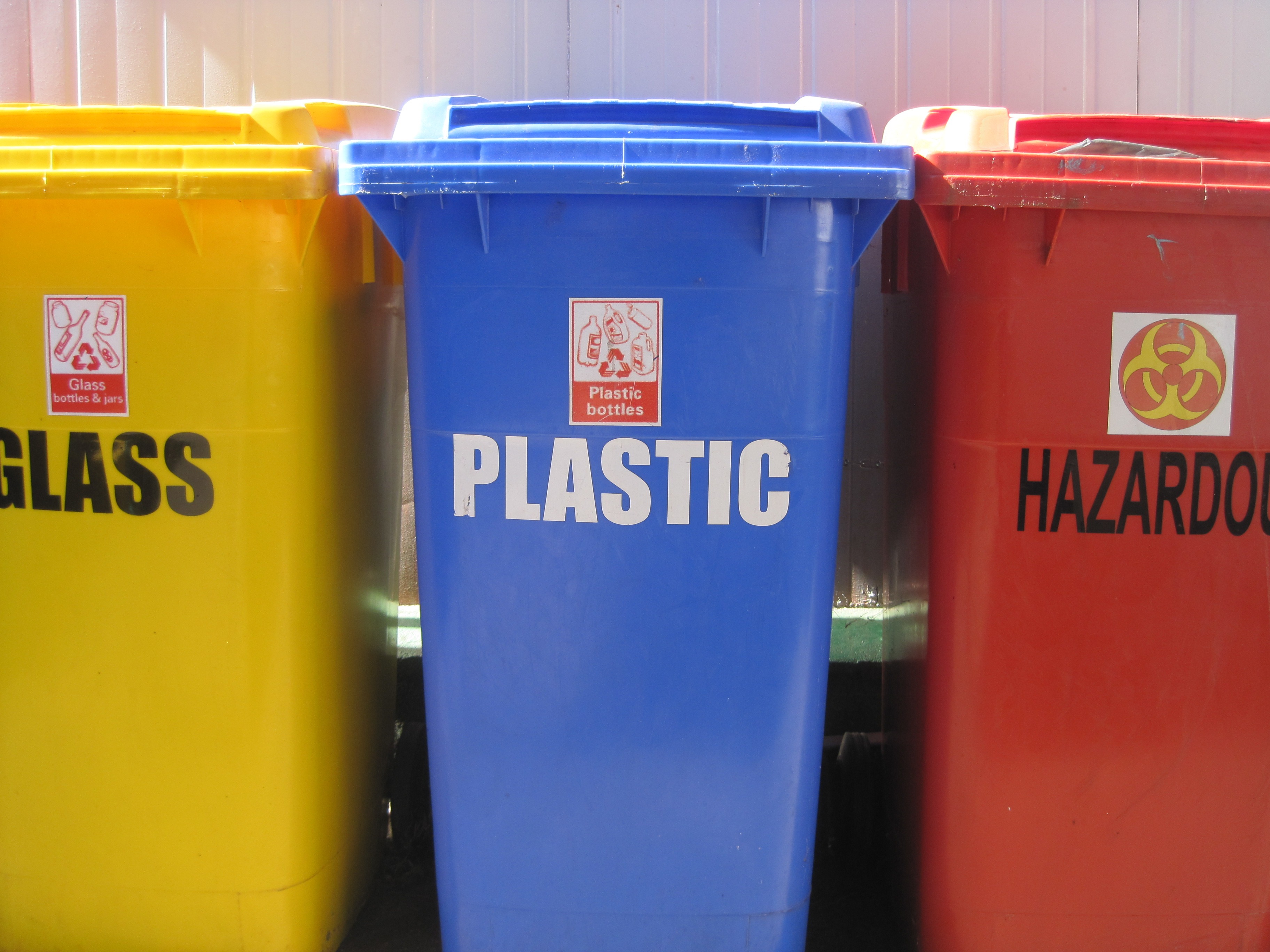 environmental conservation, environmental issues, no people, script, text, garbage bin, red, sunlight, container, color, recycling bins, yellow, blue, three, HD Wallpaper