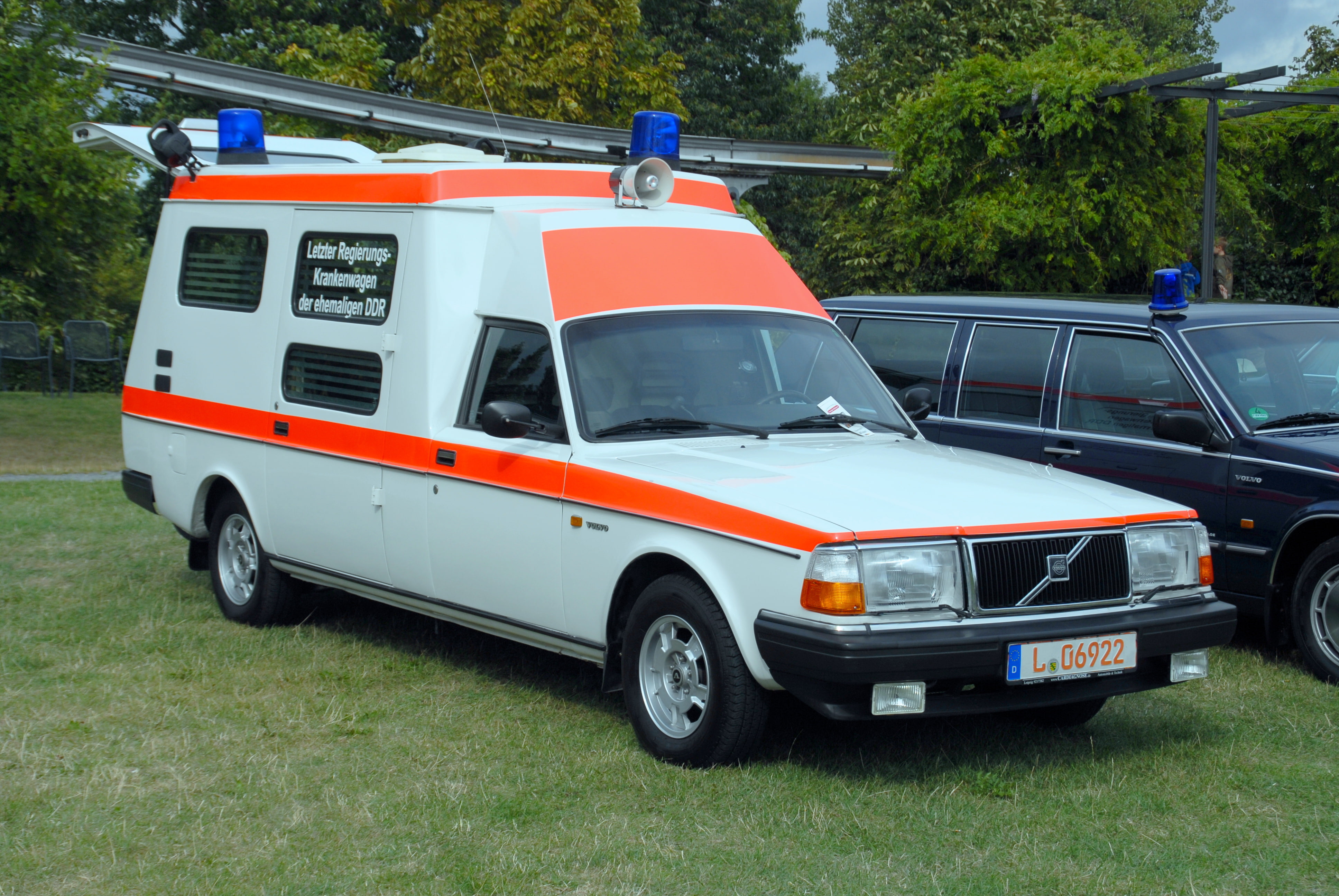 ambulance, 4K, volvo, 240, HD Wallpaper