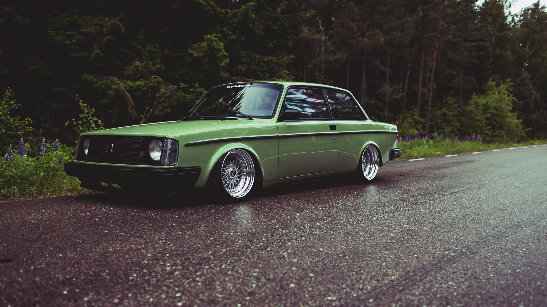 coupe, tree, obsolete, germany, no People, 1080P, transportation, forest, shiny, street, plant, road, land Vehicle, Volvo, day, mode of transportation, HD Wallpaper