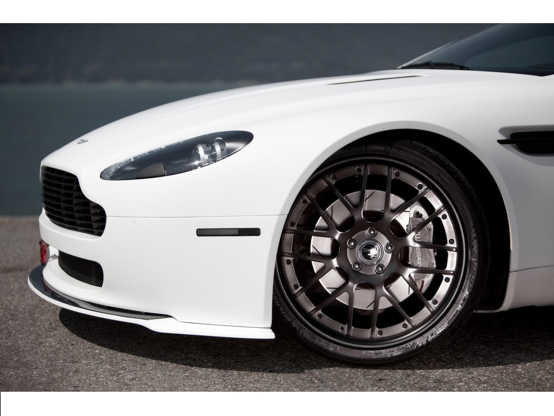 sports car, travel, mw, no people, car, wealth, outdoors, frost, silver colored, nature, transportation, design, auto post production filter, tire, mode of transportation, HD Wallpaper