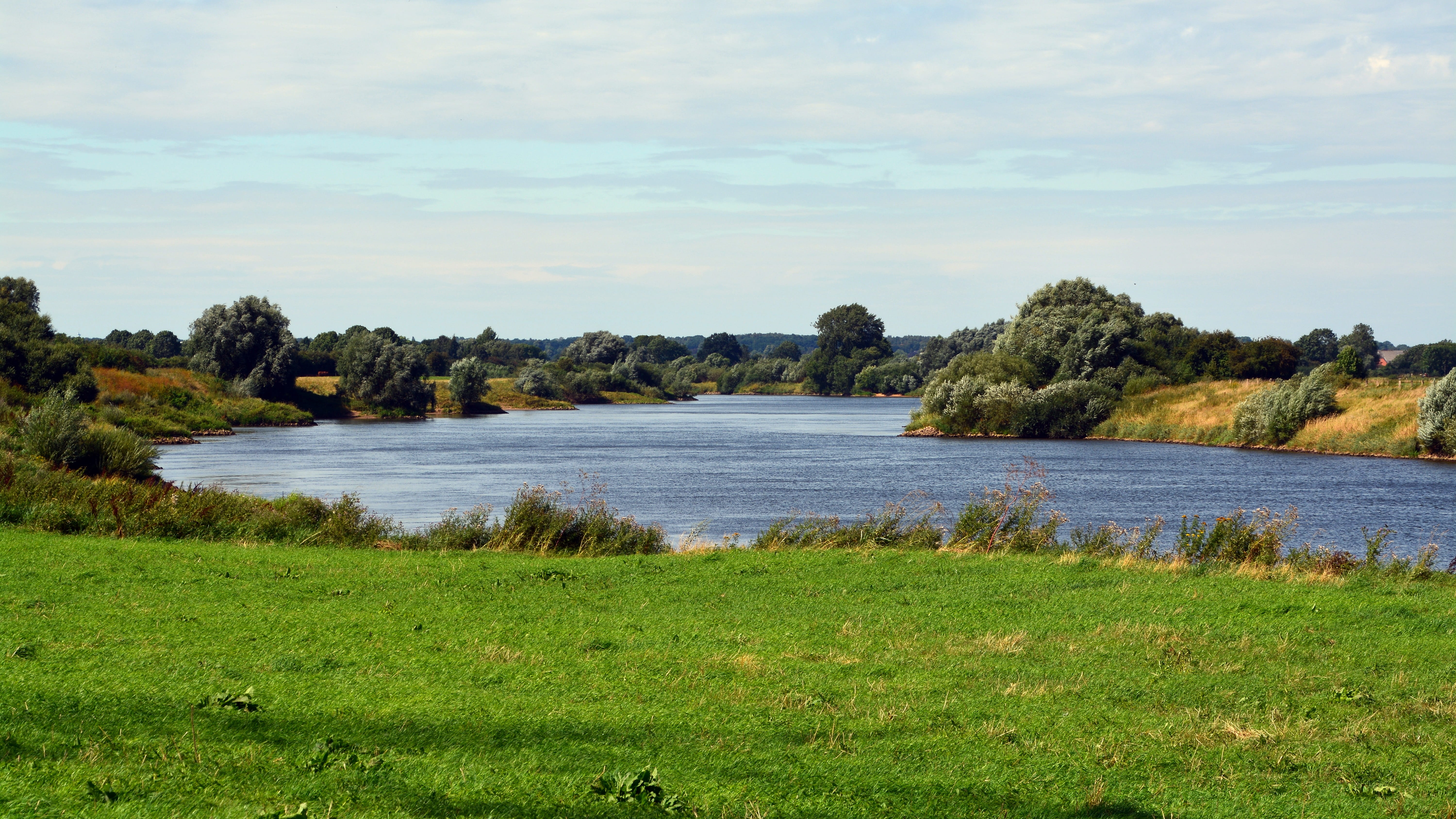land, River, tranquility, Water, green color, cloud - sky, panorama, no people, grass, tree, plant, scenics - nature, 5K, outdoors, Landscape, tranquil scene, HD Wallpaper