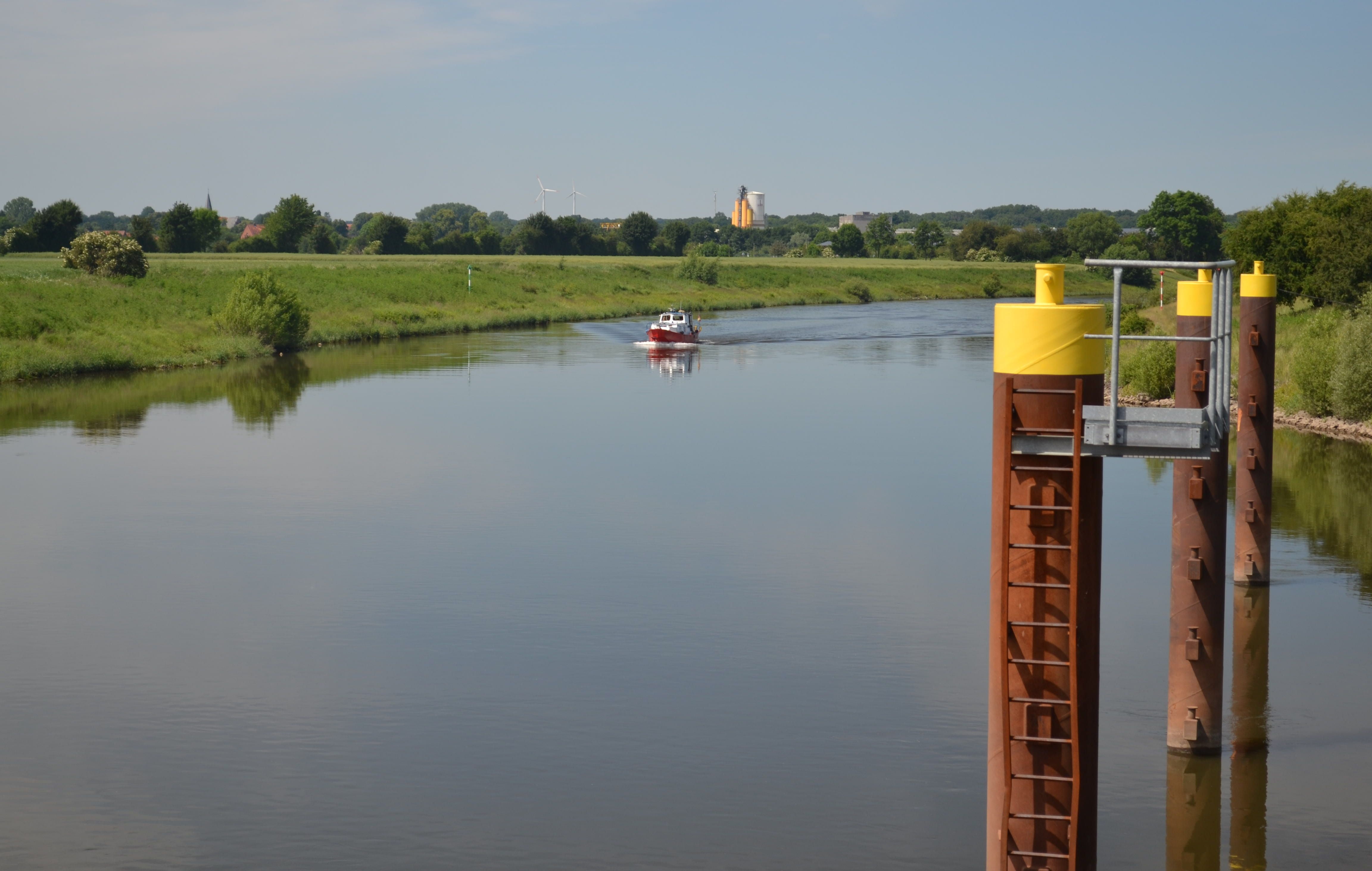 transportation, plant, river weser, sky, waterfront, nature, river, no people, tranquil scene, nautical vessel, day, lake, 4K, post, reflection, weser, HD Wallpaper
