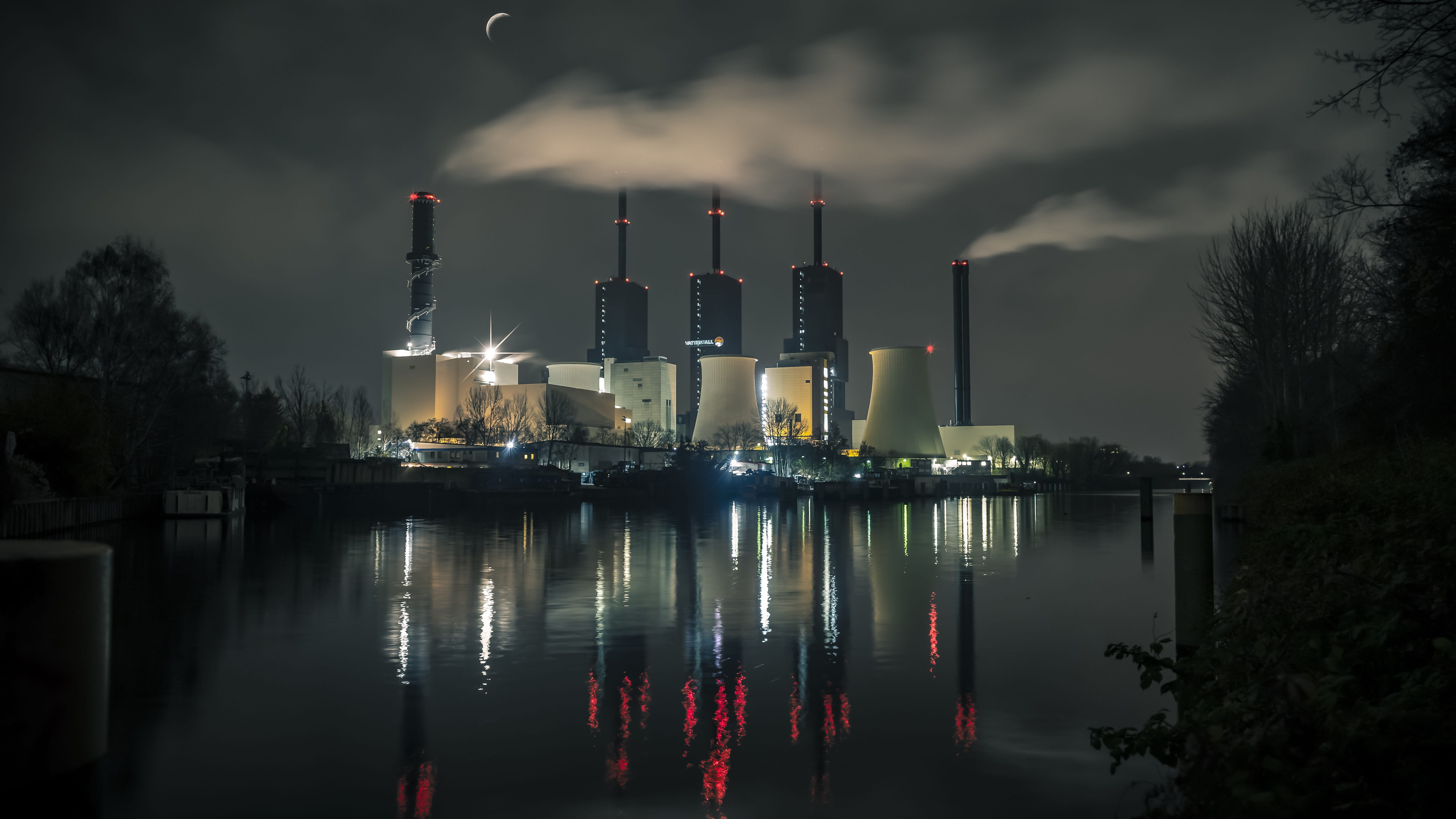 industrial plant, no people, waterway, pollution, outdoors, built structure, fuel and power generation, chimney, smoke - physical structure, industry, mirroring, HD Wallpaper