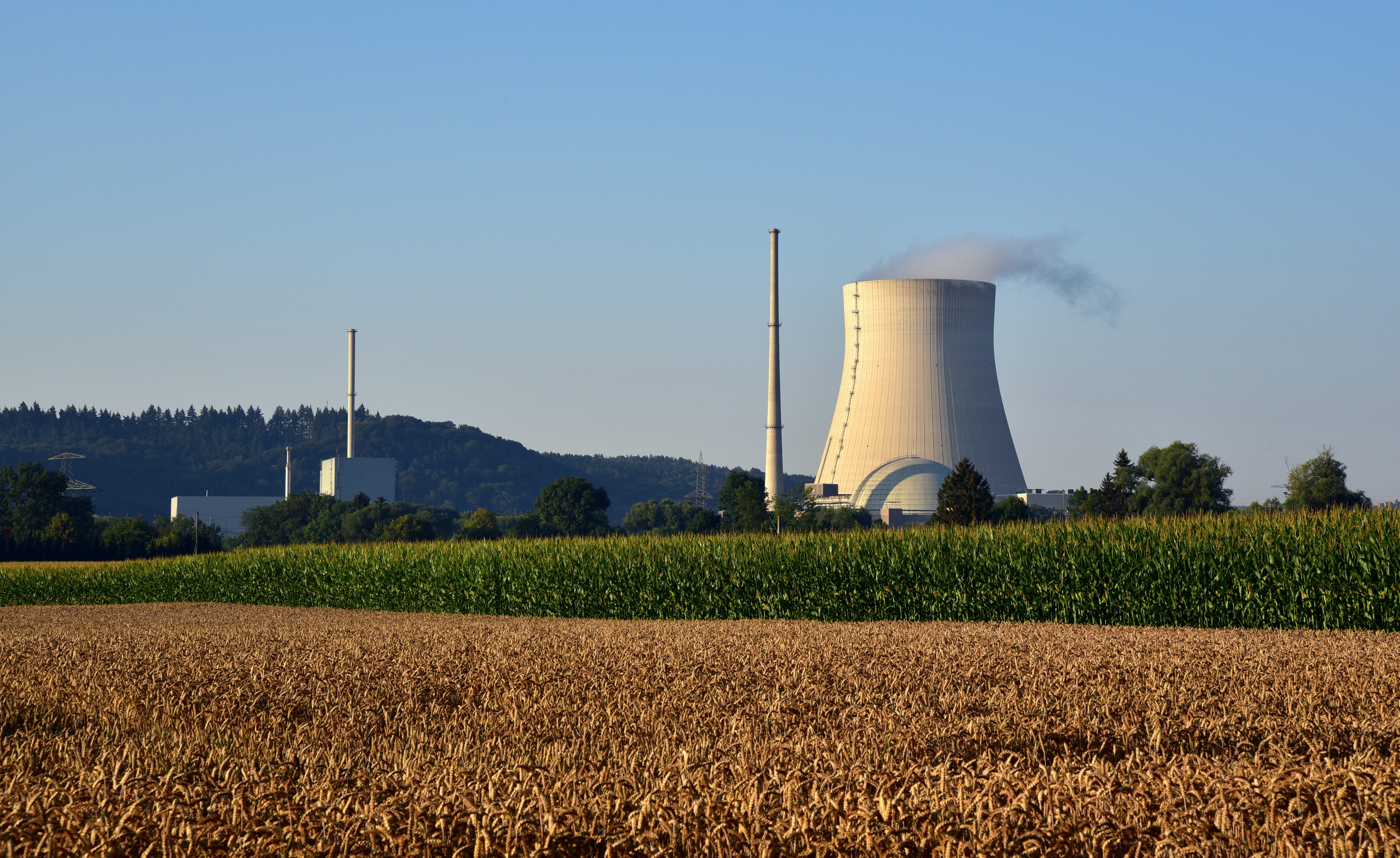 nuclear energy, environmental issues, 5K, agriculture, smoke - physical structure, nuclear, isar, outdoors, fuel and power generation, radioactive, environment, HD Wallpaper