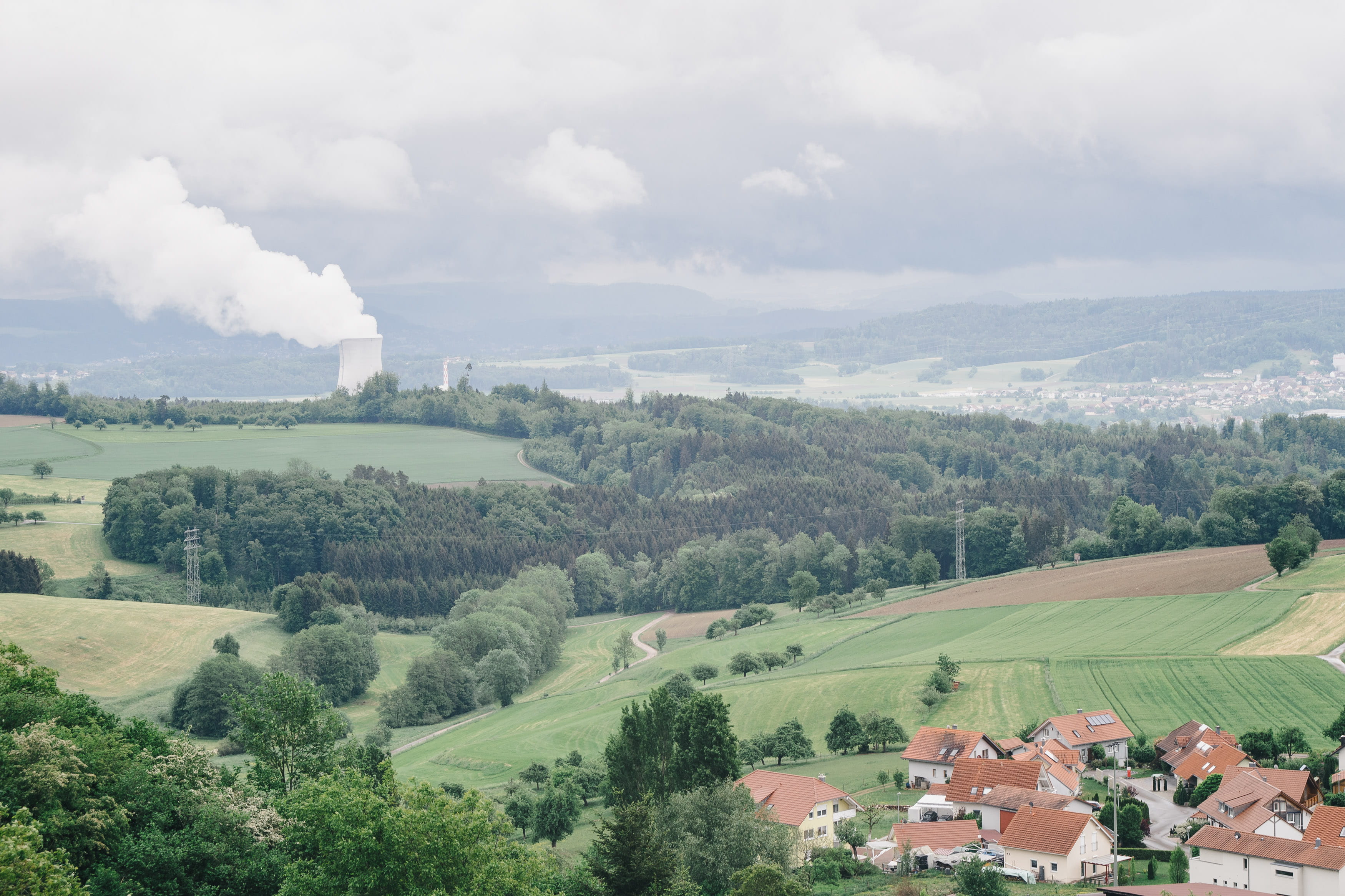 eco, power, scenics - nature, reactor, power station, tower, landscape, kernkraftwerk, generation, field, tree, beauty in nature, outdoors, switzerland, HD Wallpaper