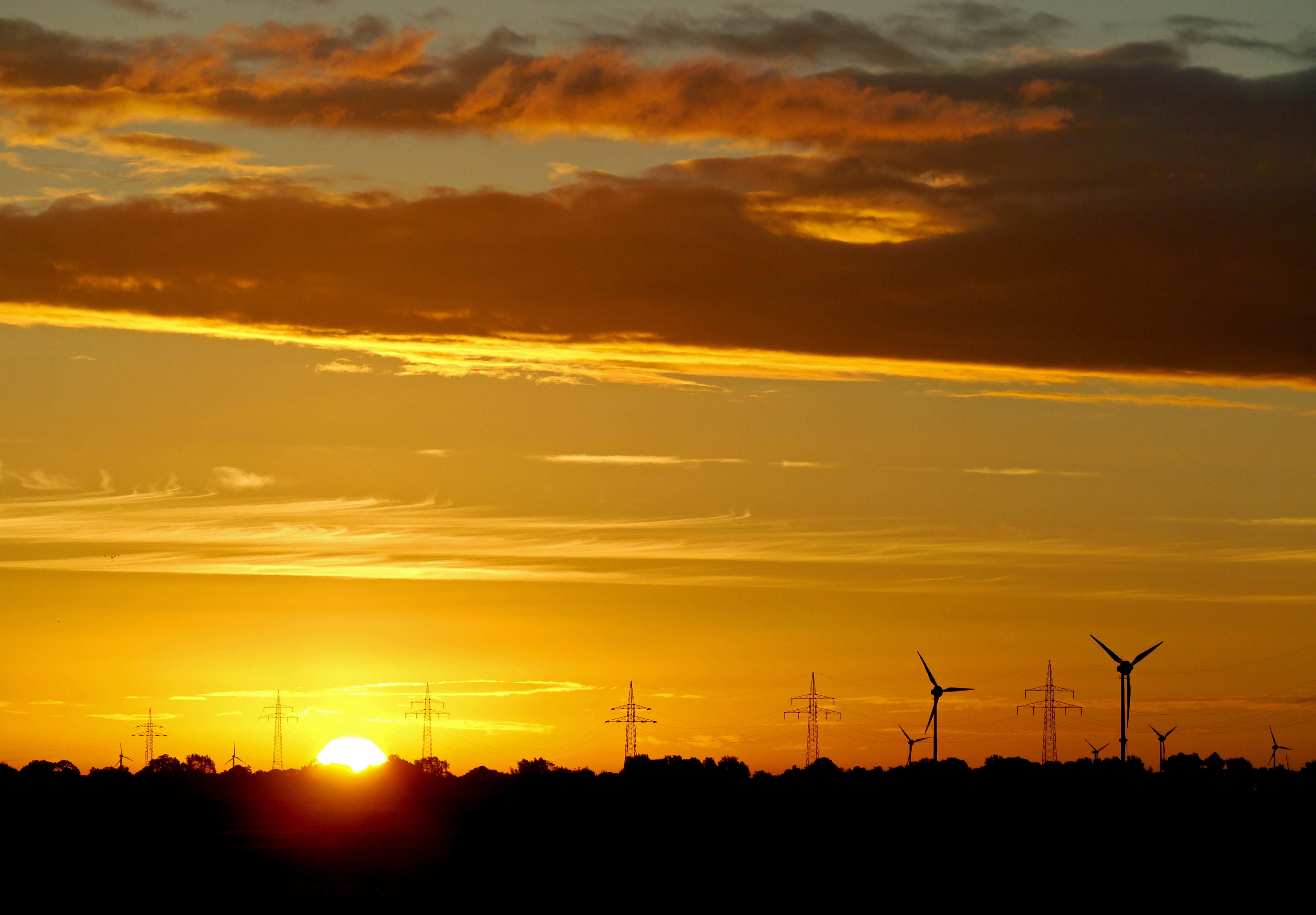 sunlight, environment, cloud - sky, renewable energy, wind power plants, mood, alternative energy, landscape, sustainable resources, windräder, light, wind turbine, HD Wallpaper