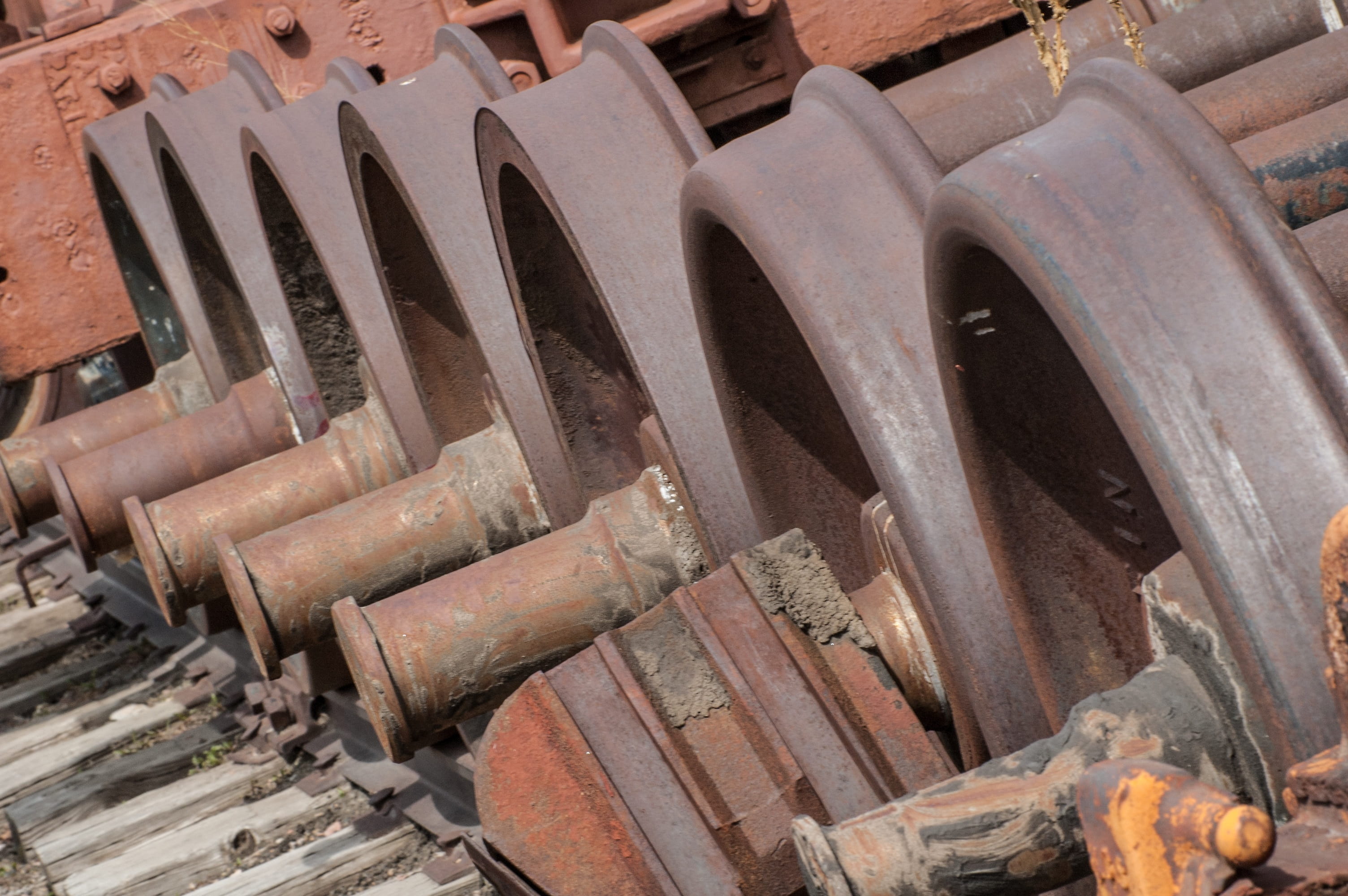 iron, industry, coal, history, train, train wheel, side by side, machine part, wheel, outdoors, vintage, rail, historic, rusty, power, wood - material, HD Wallpaper