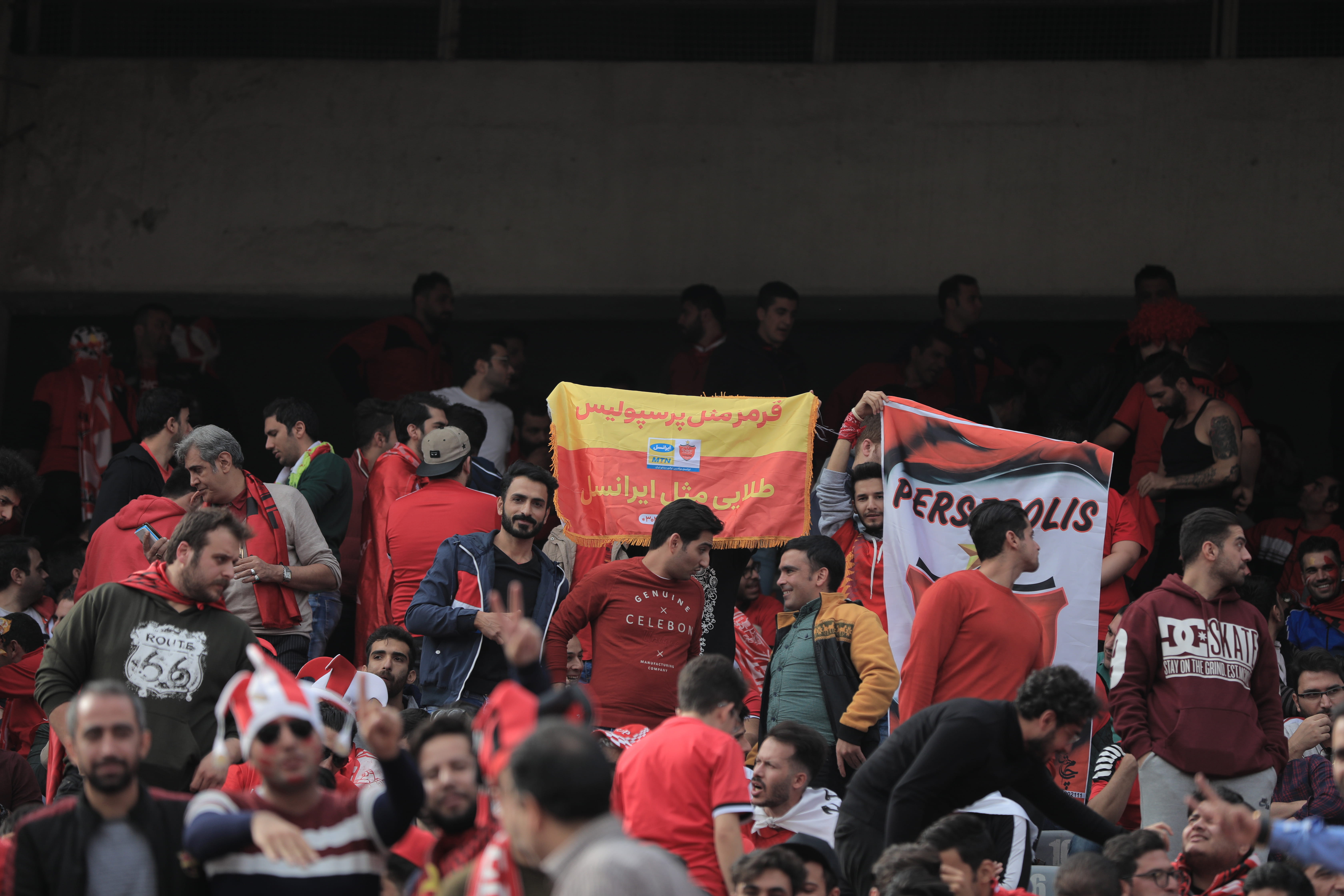 person, men, vehicle, street, city, audience, lifestyles, people, watching, rally, video camera, human, football fan, camera, fan - enthusiast, symbol, HD Wallpaper