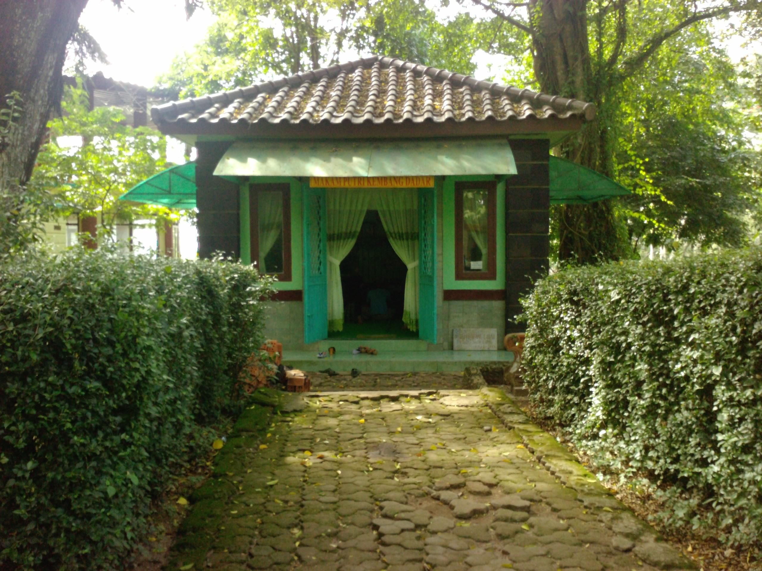 2K, dadar, princes, grave, ddar, nature and landscapes, kembang, tomb, palembang, HD Wallpaper