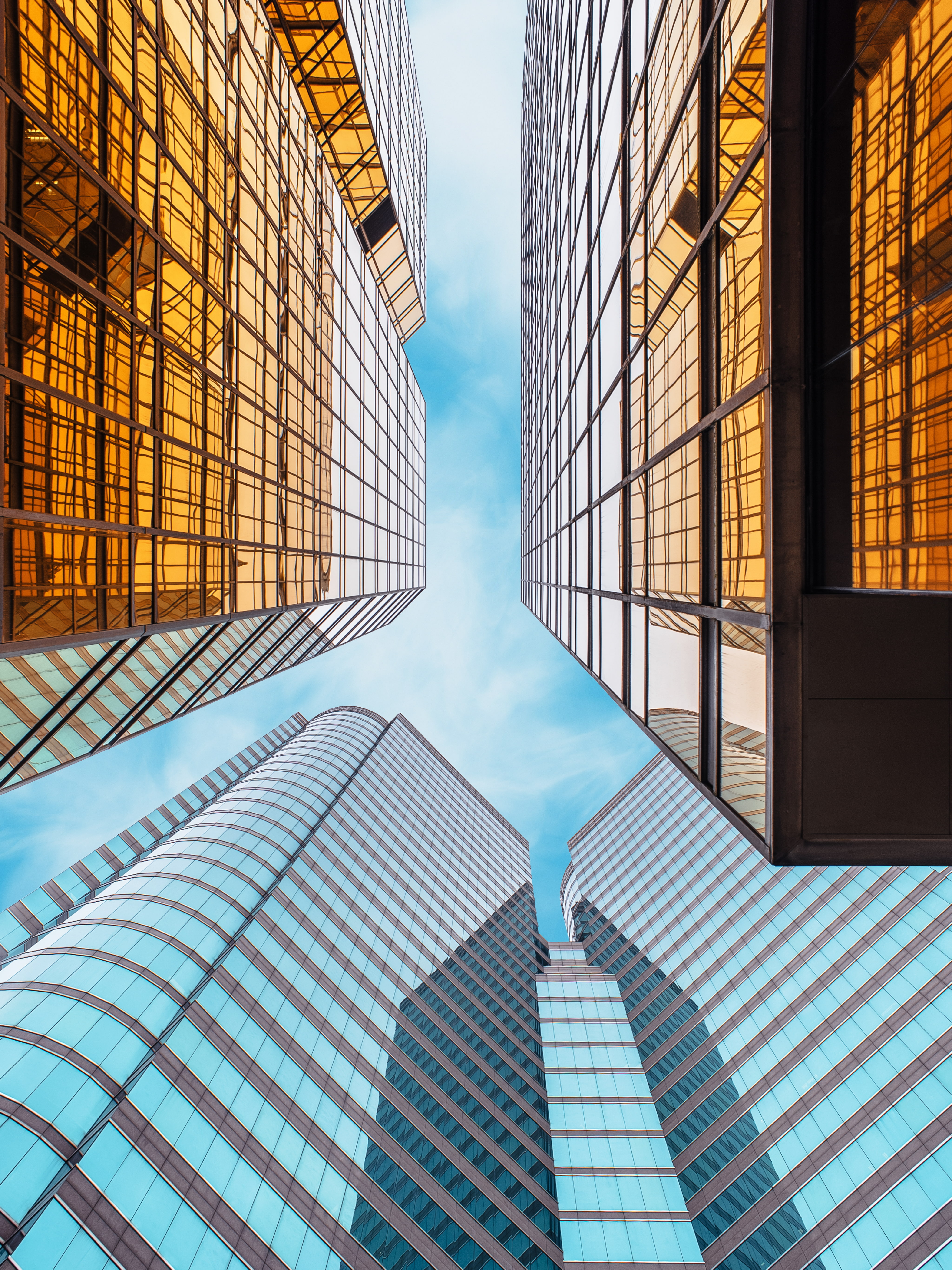 building, mirror, skyscraper, 5K, worms eye view, Phone HD Wallpaper