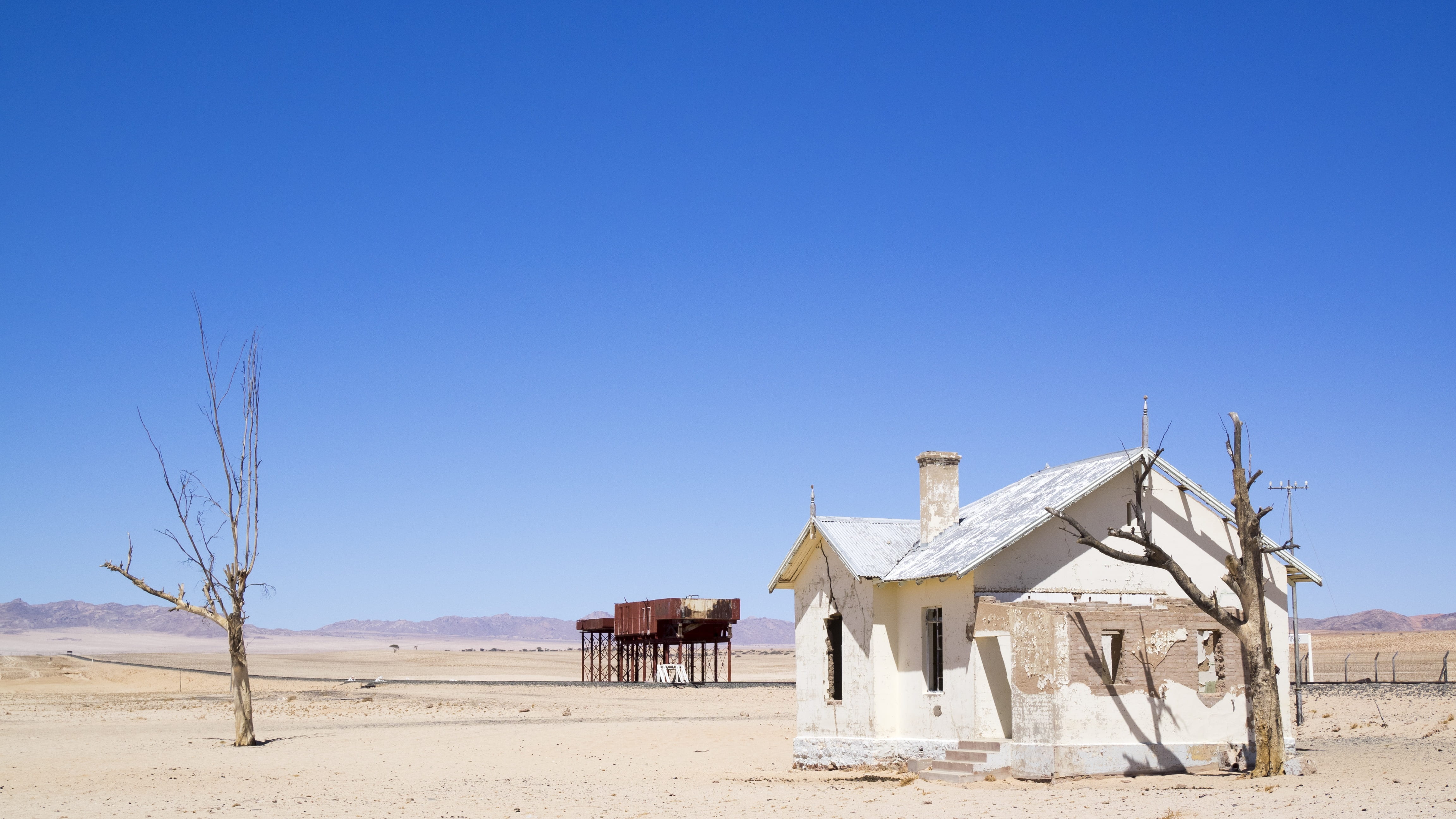 land, railway, old railway station, weathered, scenics - nature, building exterior, architecture, decay, 4K, transience, desert, landscape, clear sky, HD Wallpaper