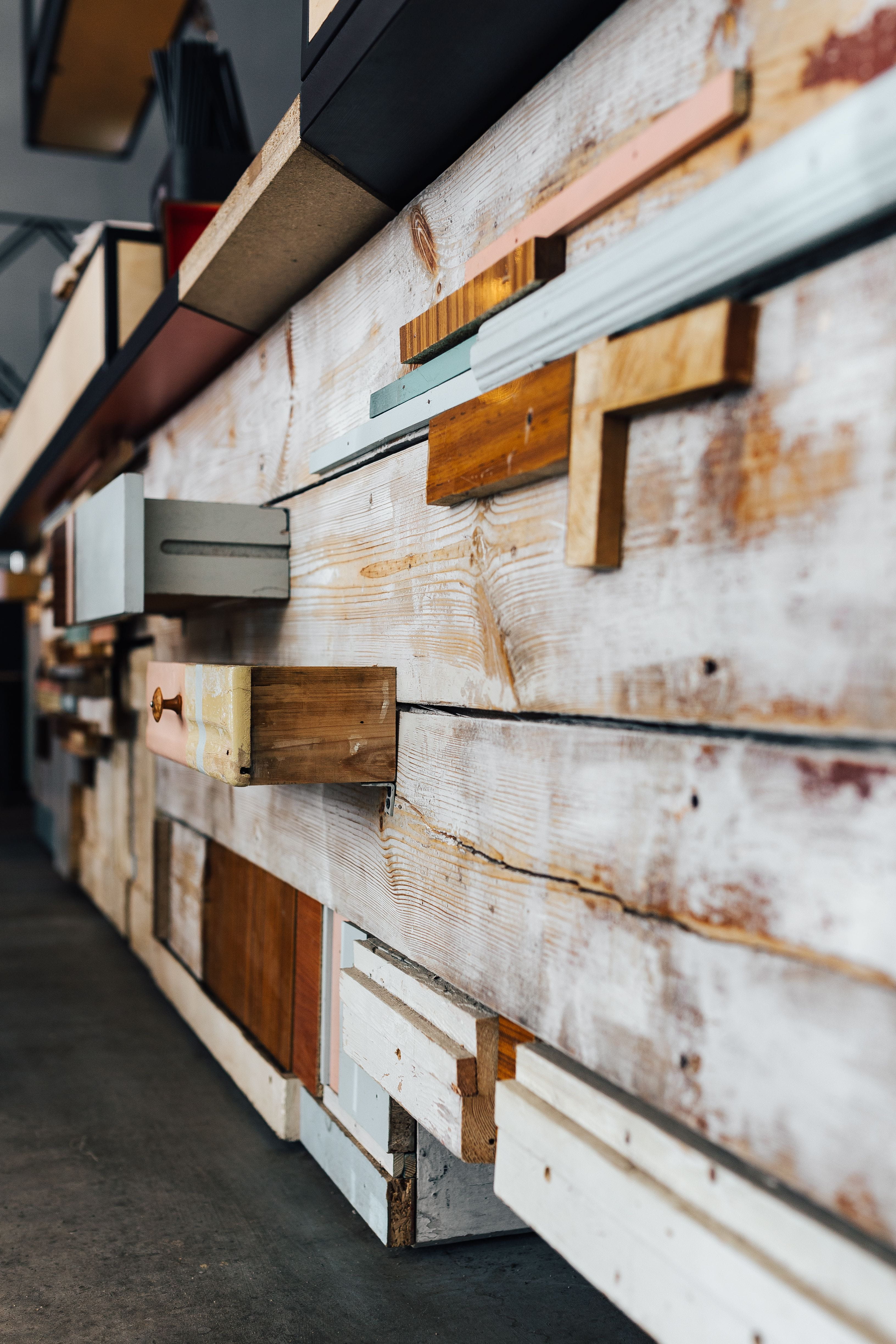 architecture, factory, Wooden, no People, day, built structure, planks, container, shelves, collection, installation, focus on foreground, indoors, shelf, Phone HD Wallpaper