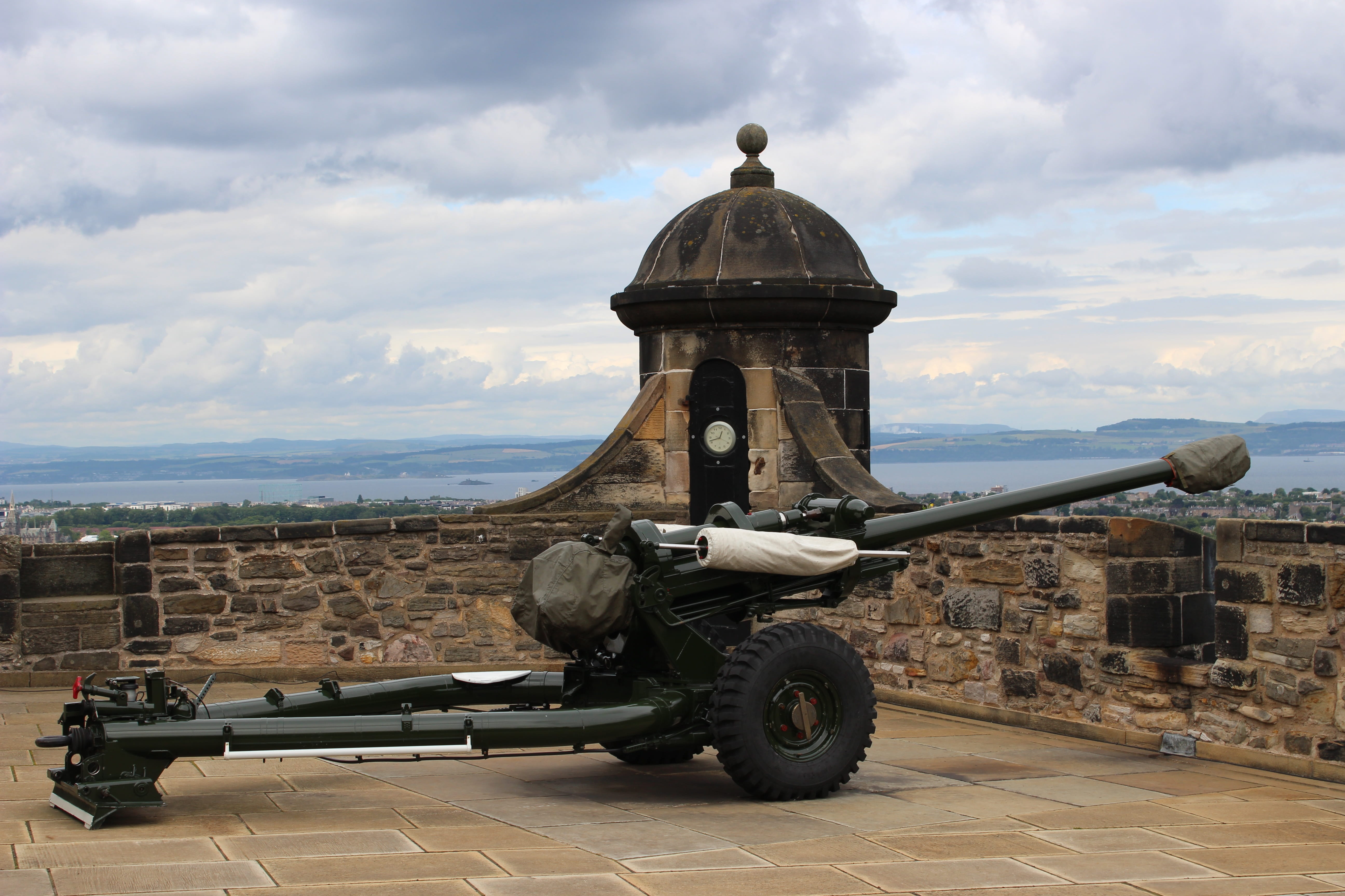 no people, outdoors, mode of transportation, cloud - sky, gun, protection, day, heavy gun, army, built structure, nature, defense, war, Military, heavy, HD Wallpaper